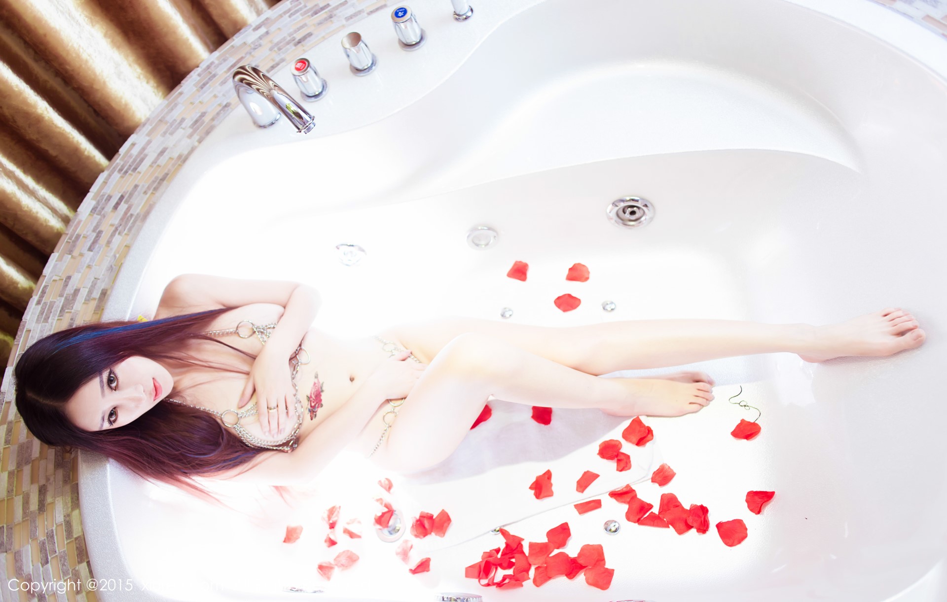 411_034.jpg