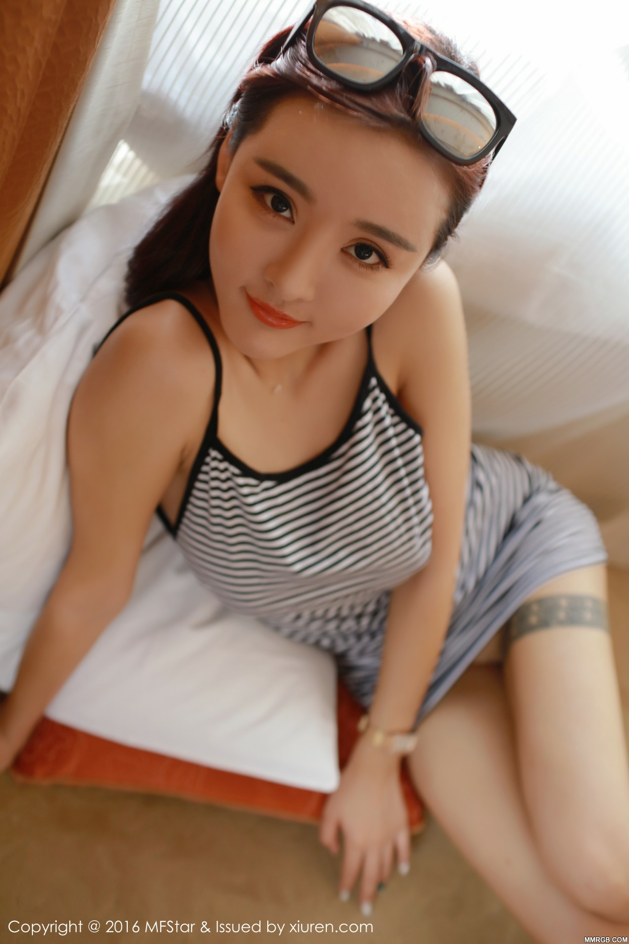 002.jpg