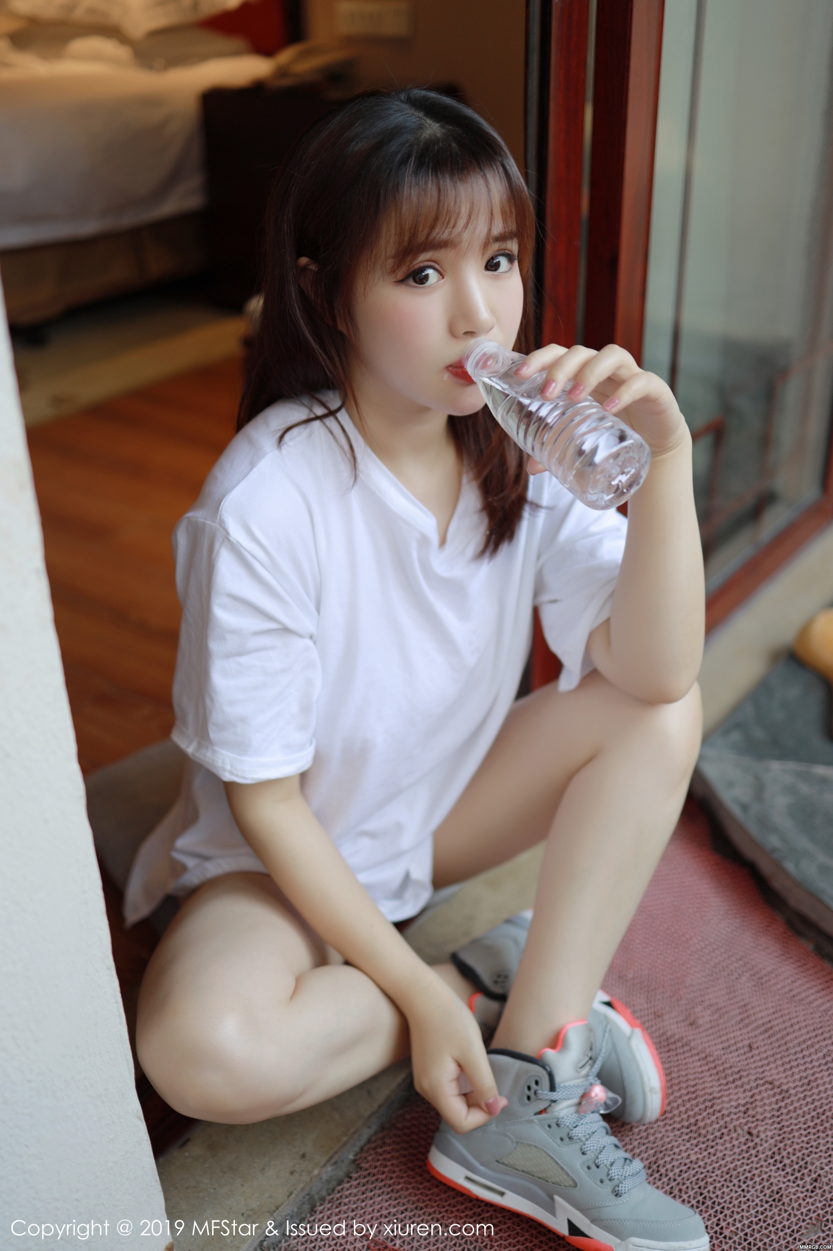 0004.jpg