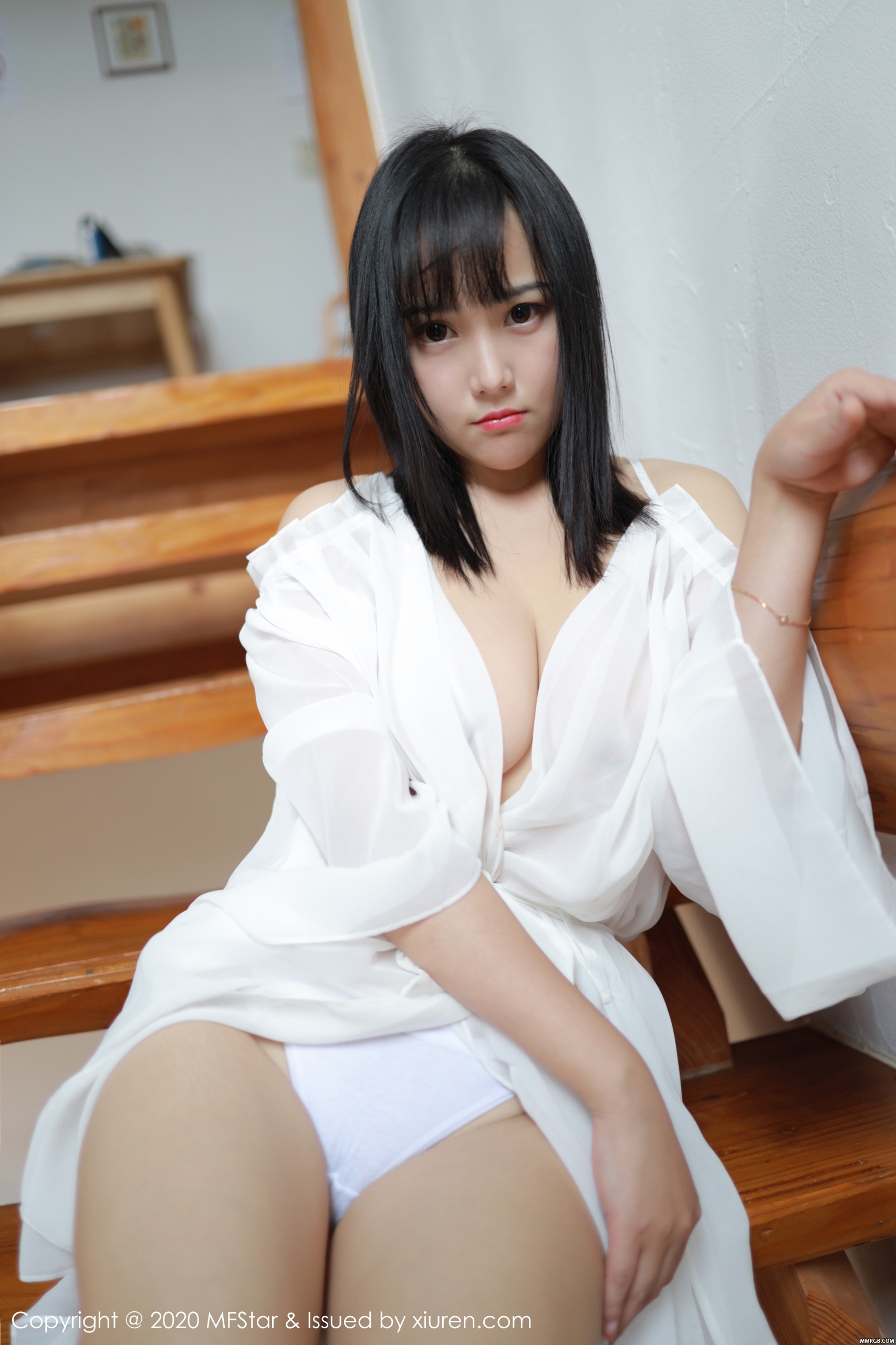 0017.jpg