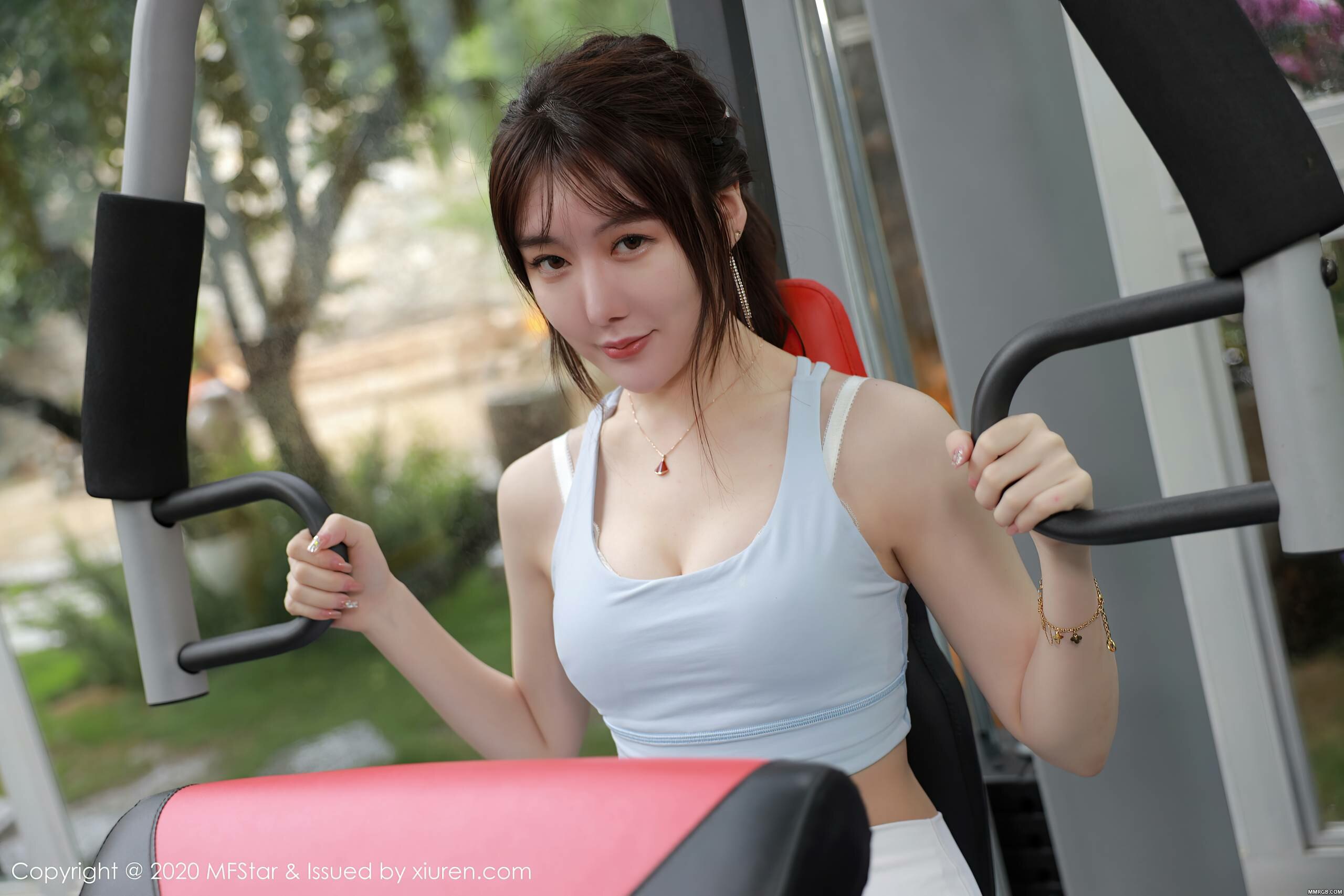 0002.jpg