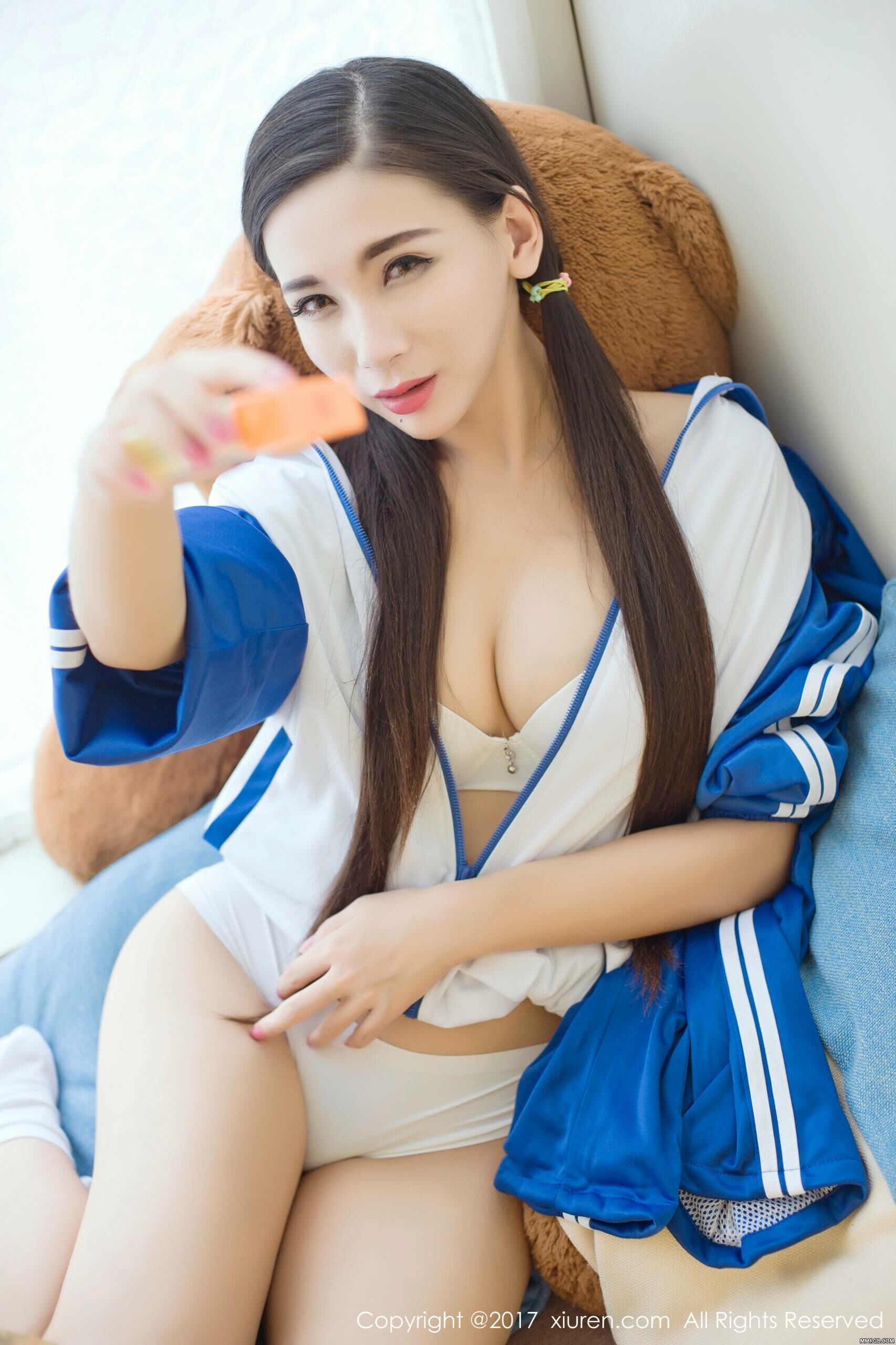 005.jpg