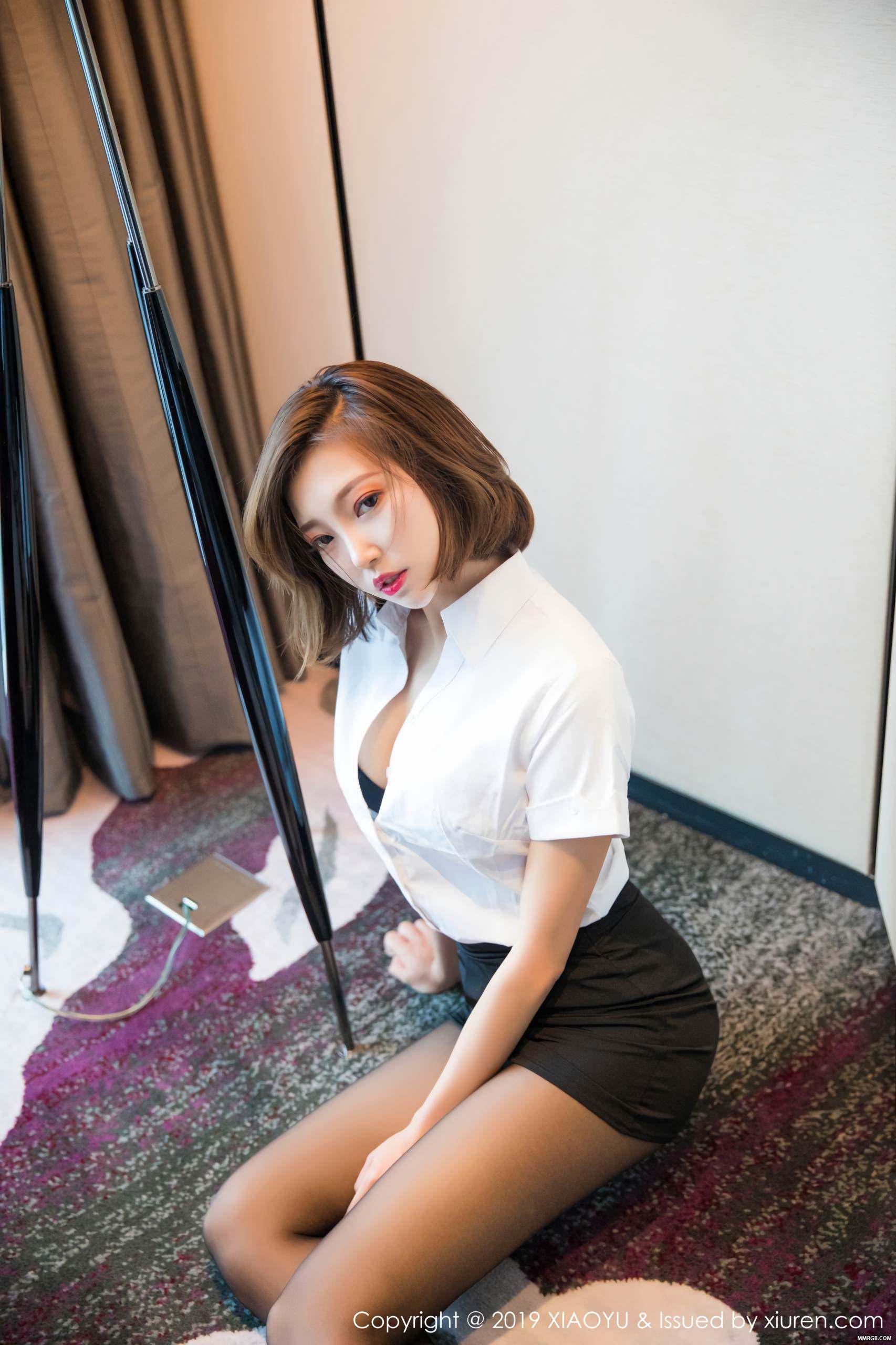 MMRGB.COM_XiaoYu语画界_2019.01.15_Vol.009_冯木木LRIS_023.jpg