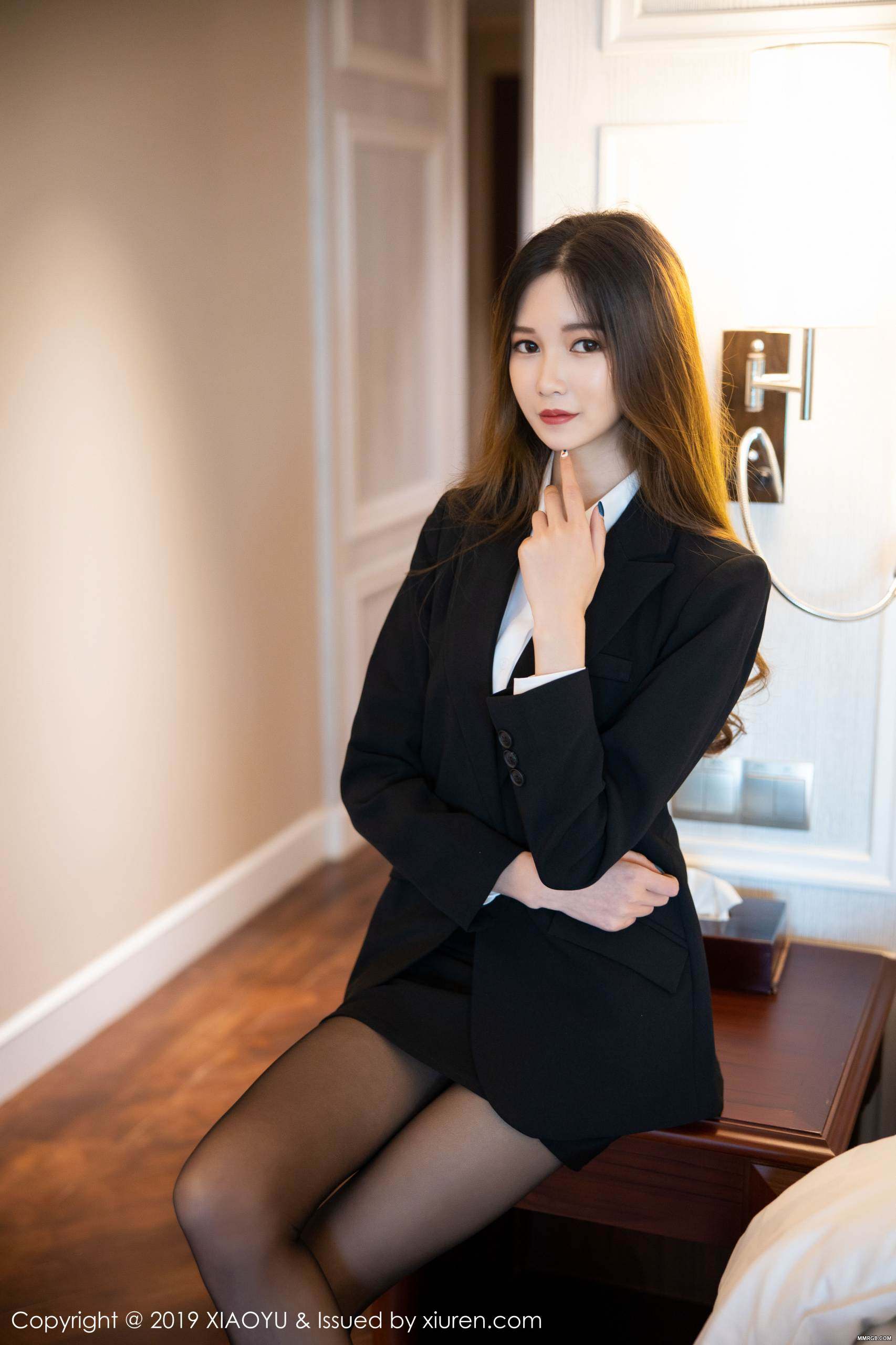 MMRGB.COM_XiaoYu语画界_2019.11.26_Vol.201_程程程-_013.jpg