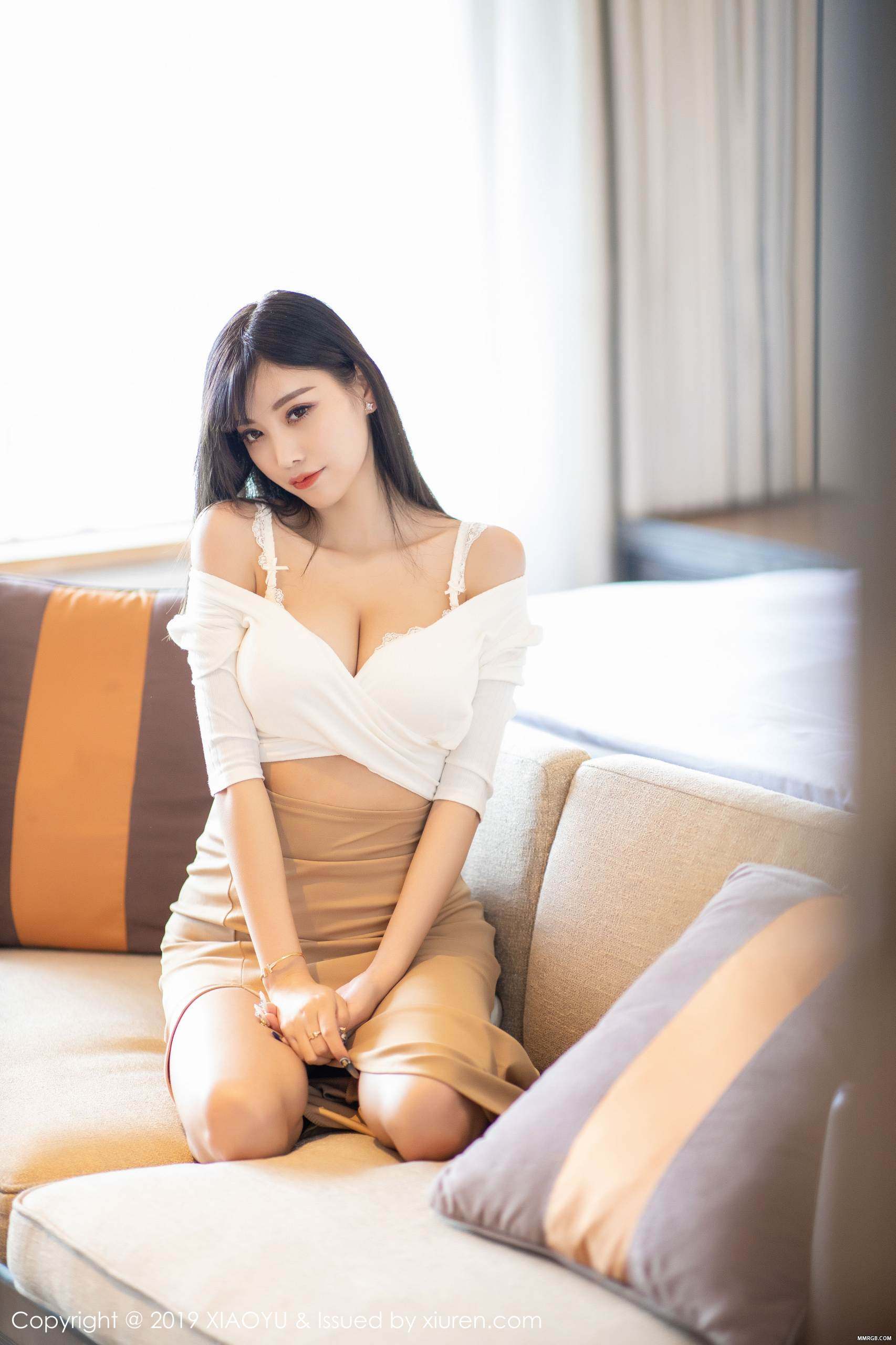 MMRGB.COM_XiaoYu语画界_2019.12.20_Vol.219_杨晨晨sugar_024.jpg