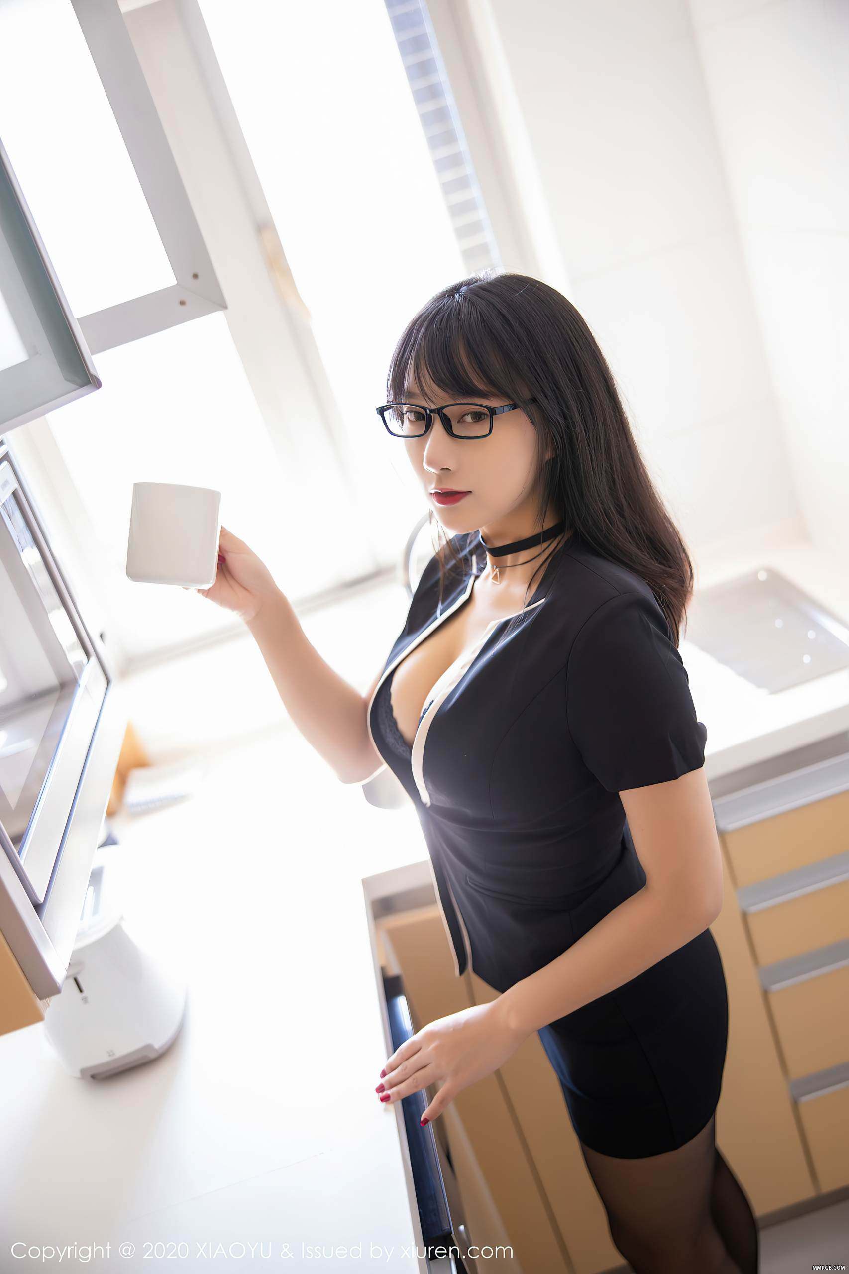 MMRGB.COM_XiaoYu语画界_2020.12.23_Vol.436_何嘉颖_011.jpg