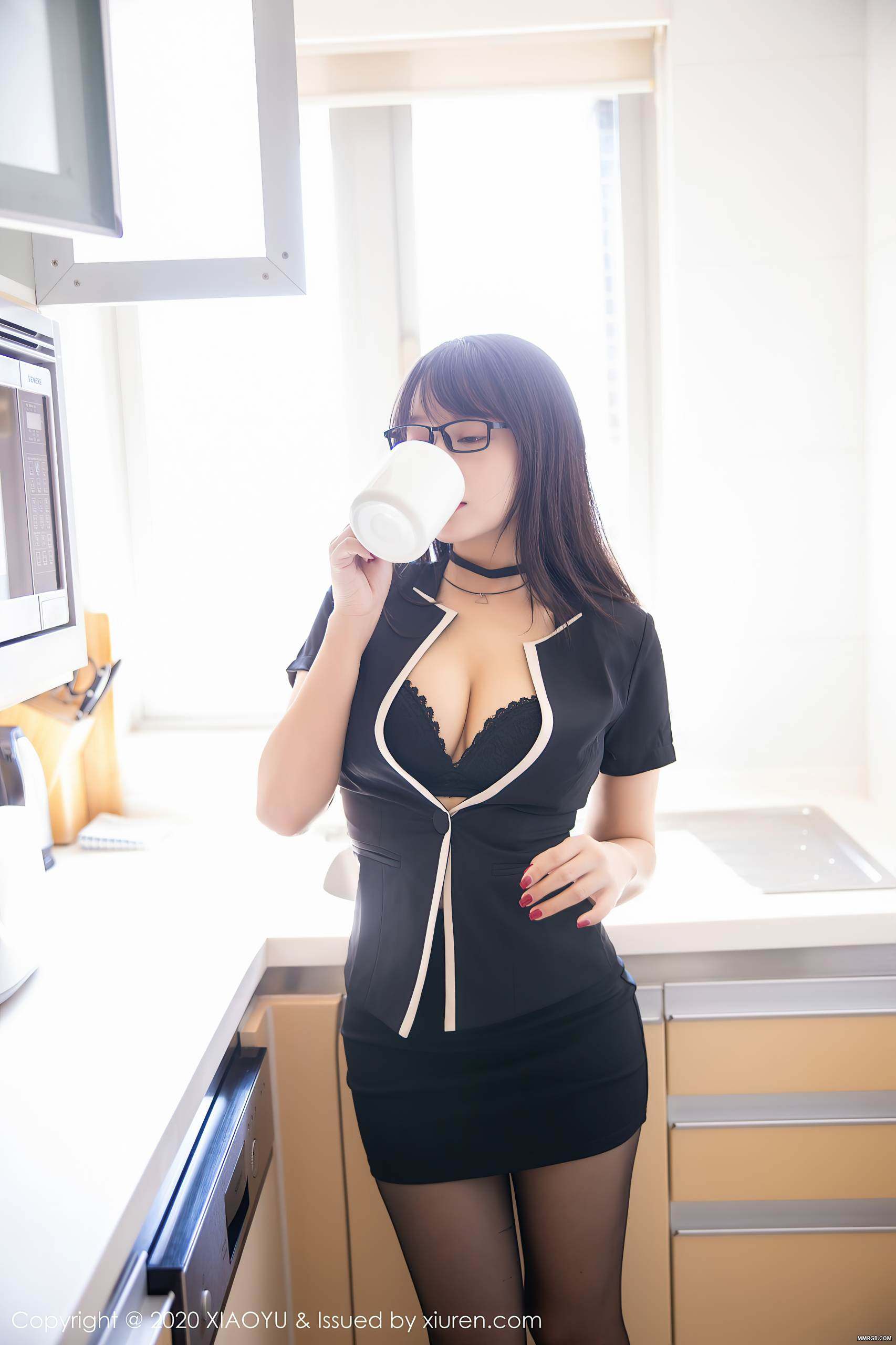 MMRGB.COM_XiaoYu语画界_2020.12.23_Vol.436_何嘉颖_012.jpg