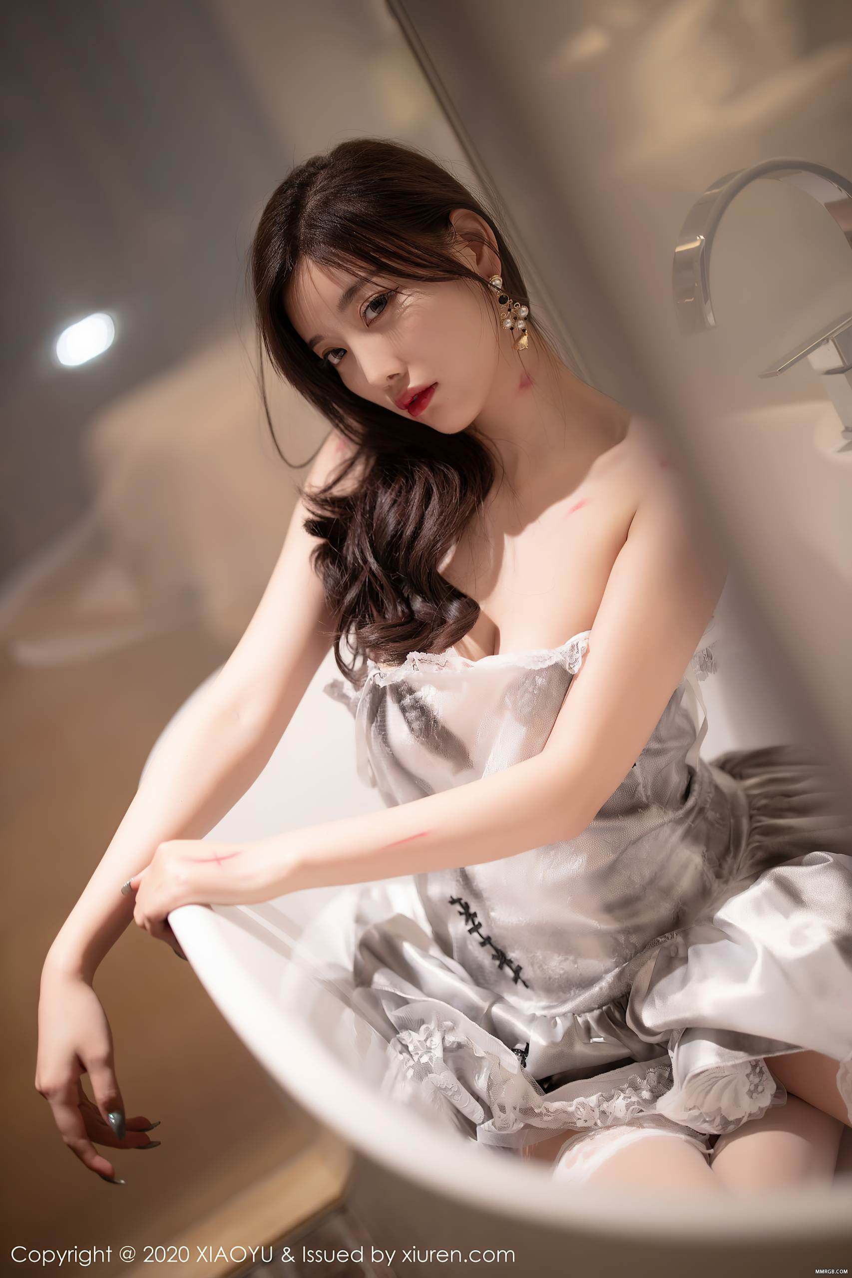 MMRGB.COM_XiaoYu语画界_2020.12.04_Vol.423_杨晨晨sugar_054.jpg