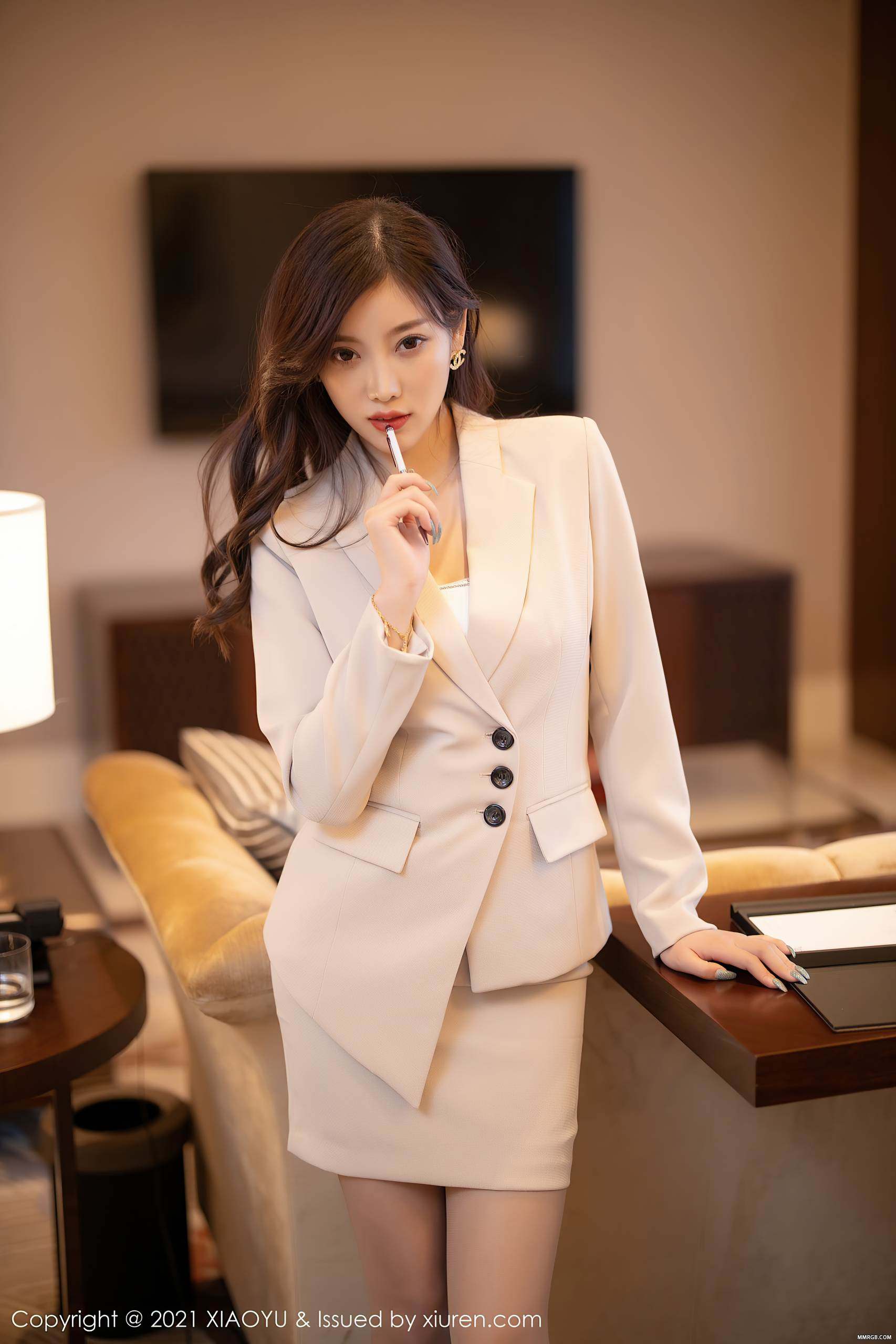 MMRGB.COM_XiaoYu语画界_2021.02.26_Vol.477_杨晨晨sugar_013.jpg
