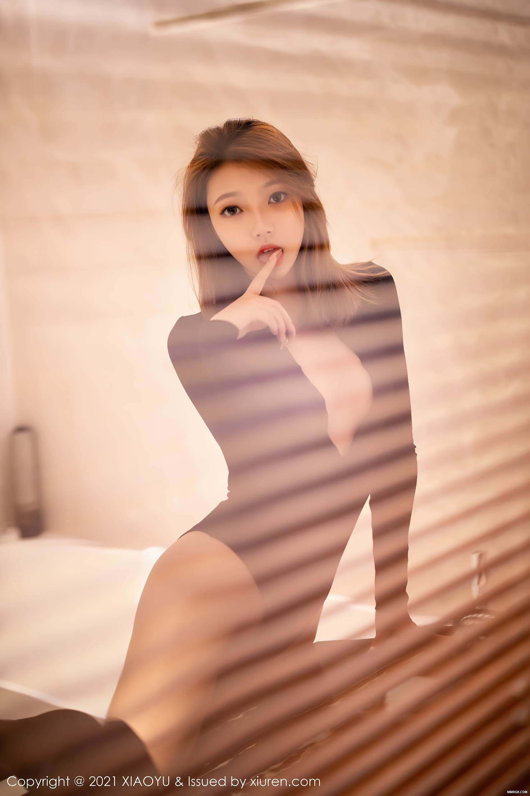 MMRGB.COM_XiaoYu语画界_2021.03.08_Vol.483_冯木木LRIS_036.jpg