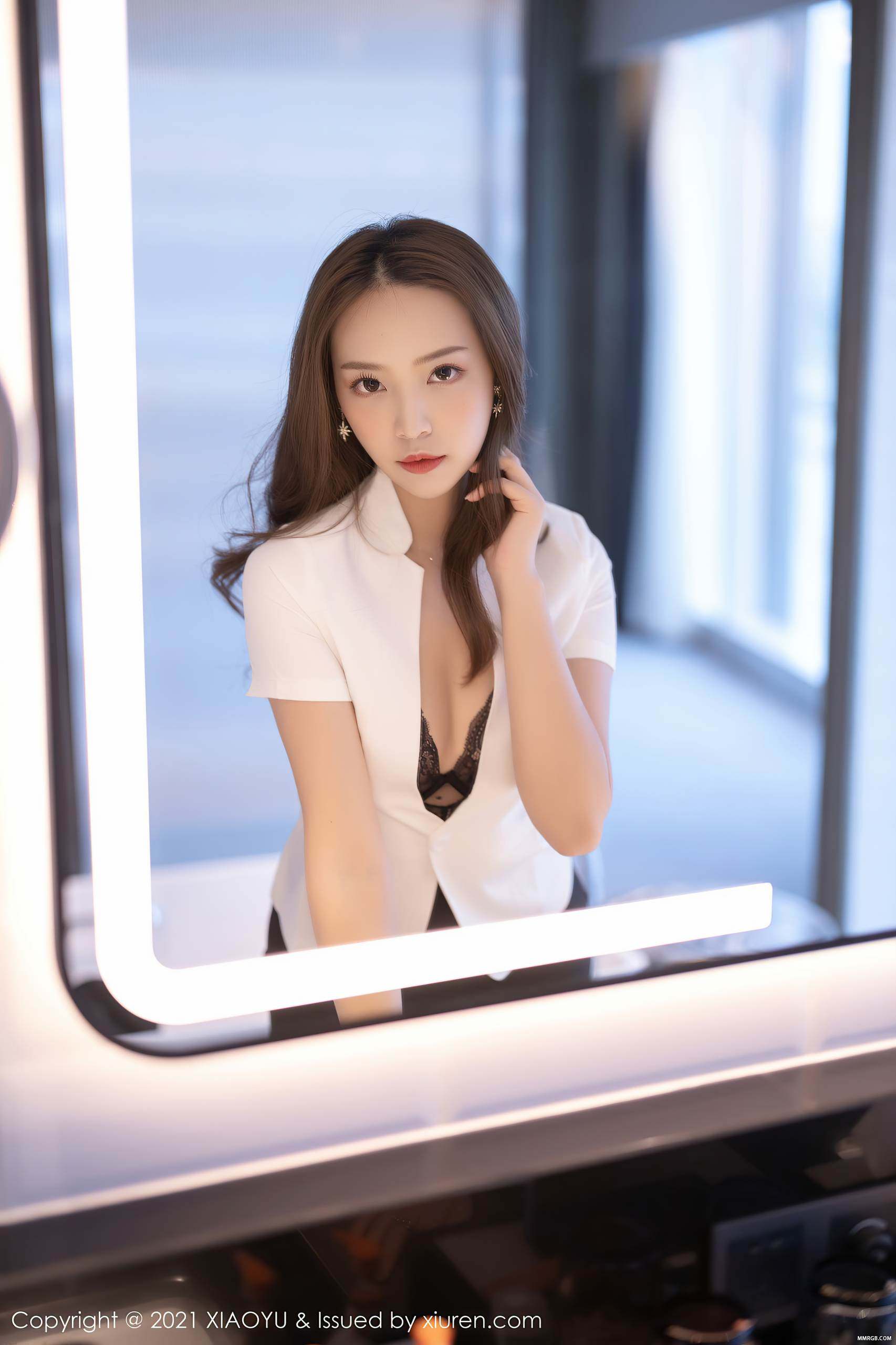 MMRGB.COM_XiaoYu语画界_2021.04.28_Vol.518_郑颖姗Bev_002.jpg