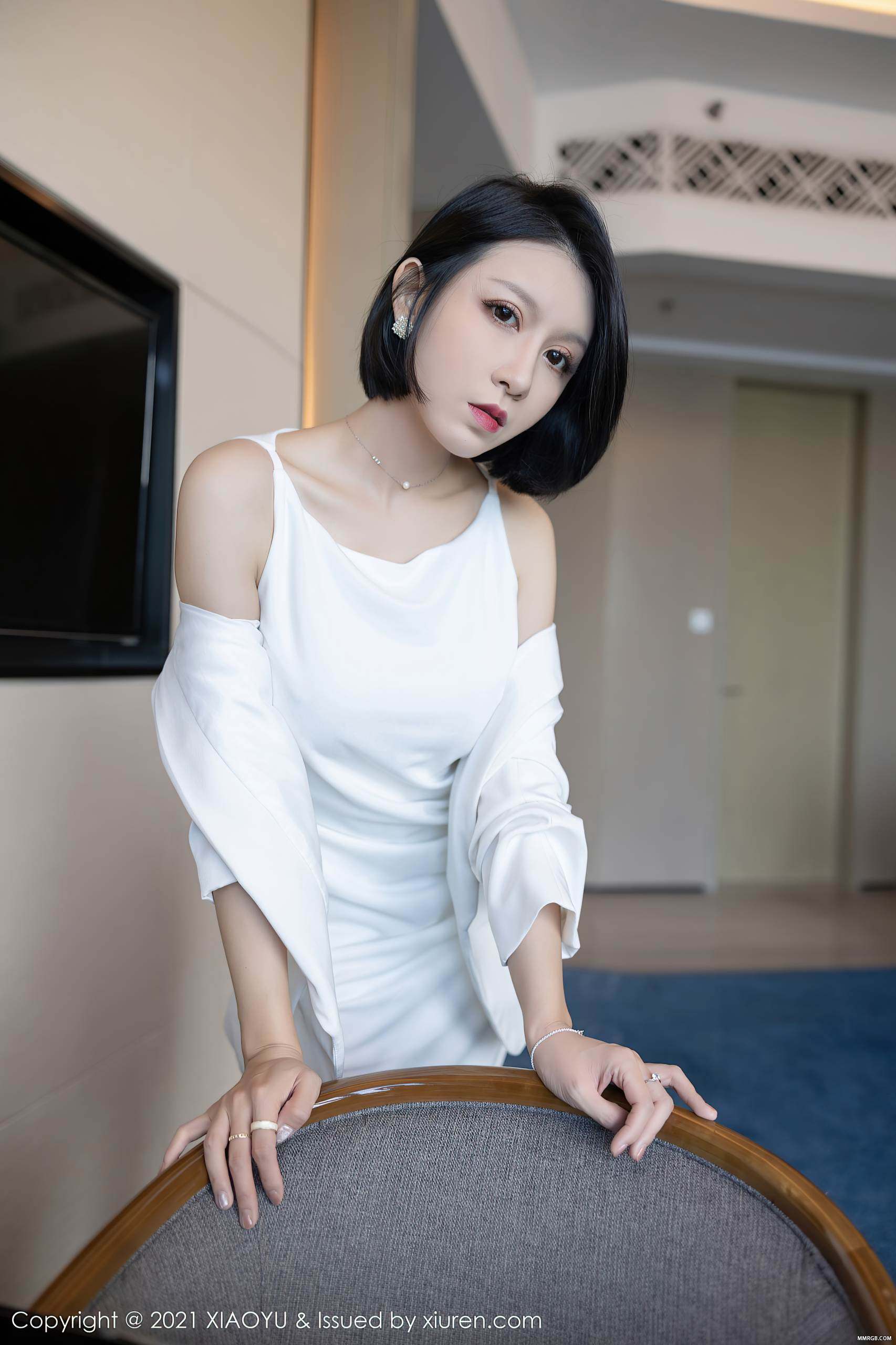 MMRGB.COM_XiaoYu语画界_2021.10.12_Vol.630_潘朵拉_Laa_005.jpg