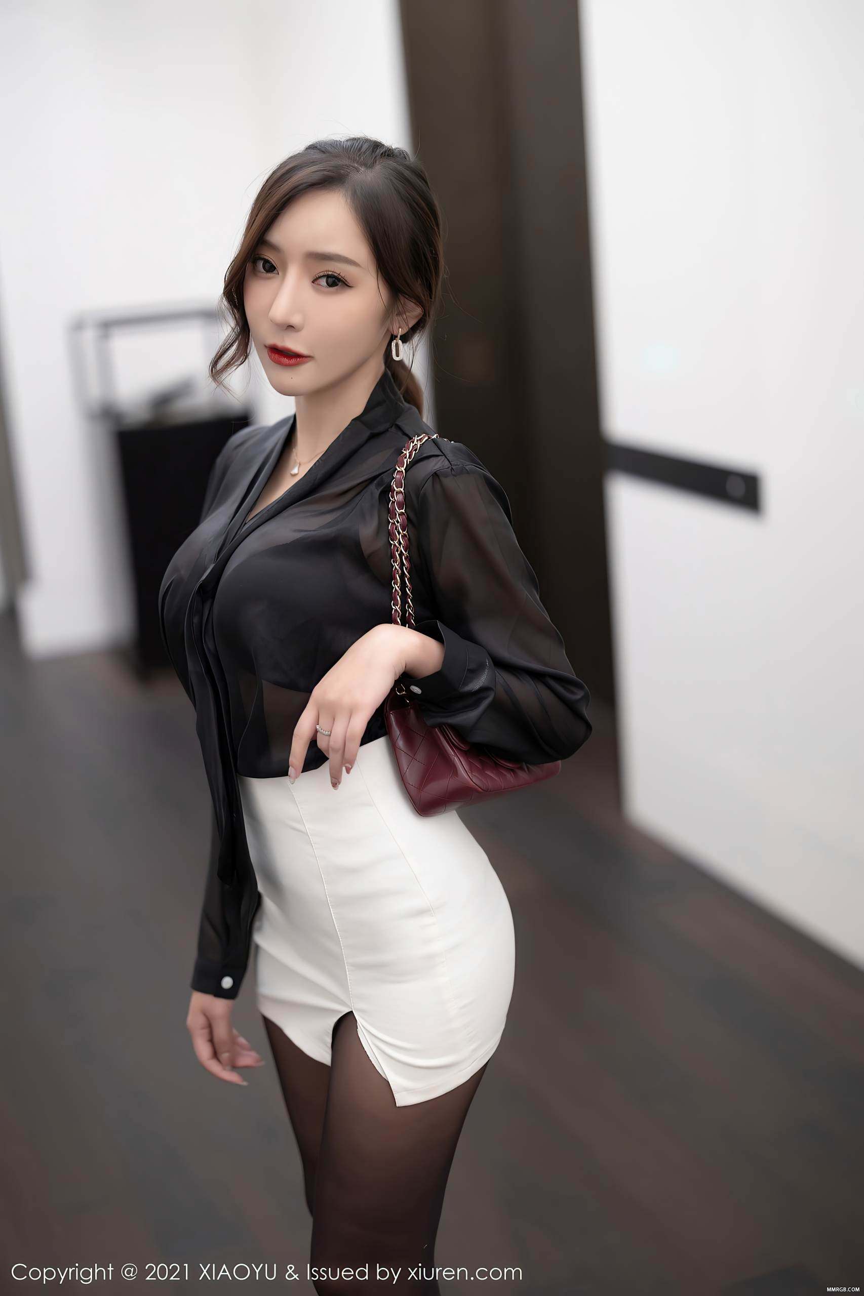 MMRGB.COM_XiaoYu语画界_2021.10.14_Vol.632_王馨瑶yanni_002.jpg