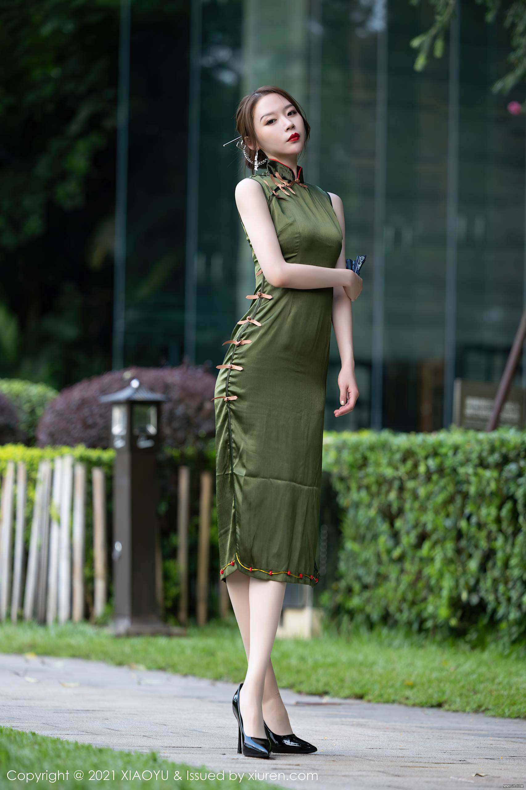 MMRGB.COM_XiaoYu语画界_2021.10.21_Vol.637_梦心月_002.jpg