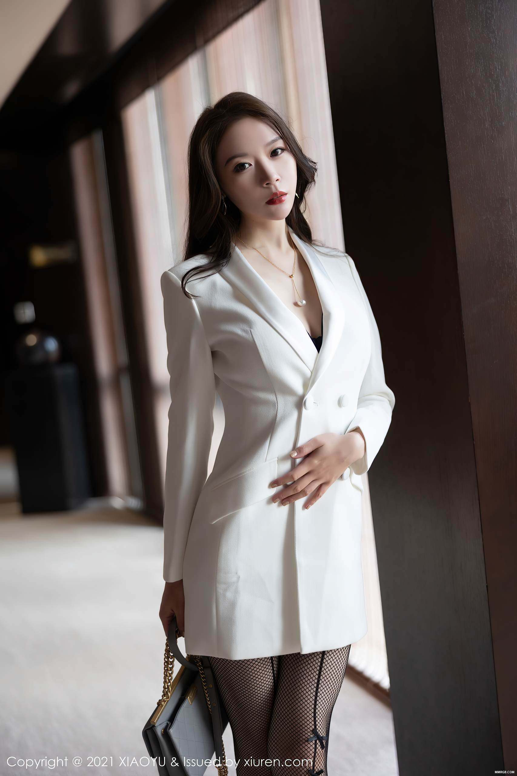 MMRGB.COM_XiaoYu语画界_2021.11.03_Vol.646_梦心月_002.jpg