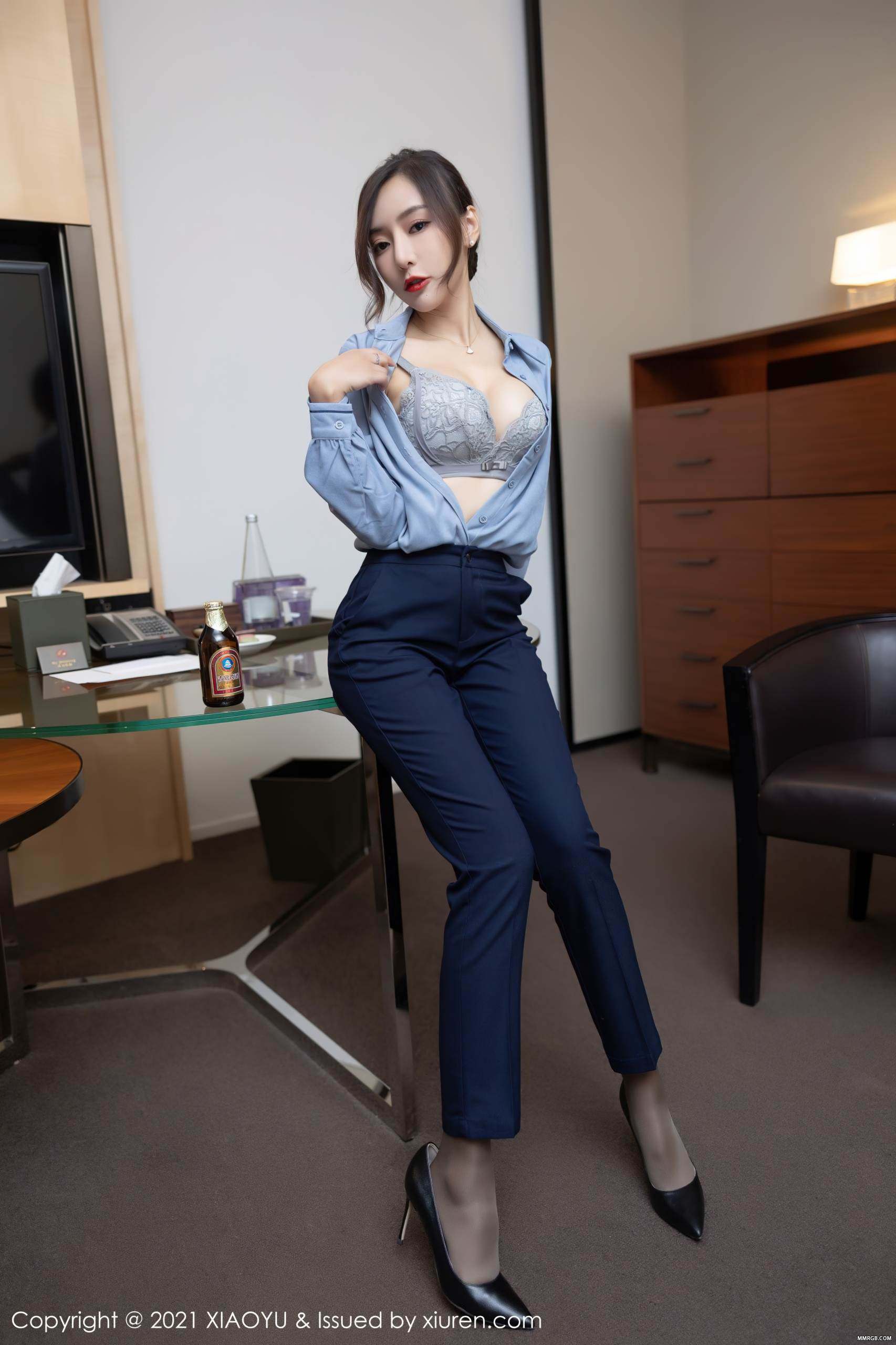 MMRGB.COM_XiaoYu语画界_2021.10.25_Vol.639_王馨瑶_026.jpg