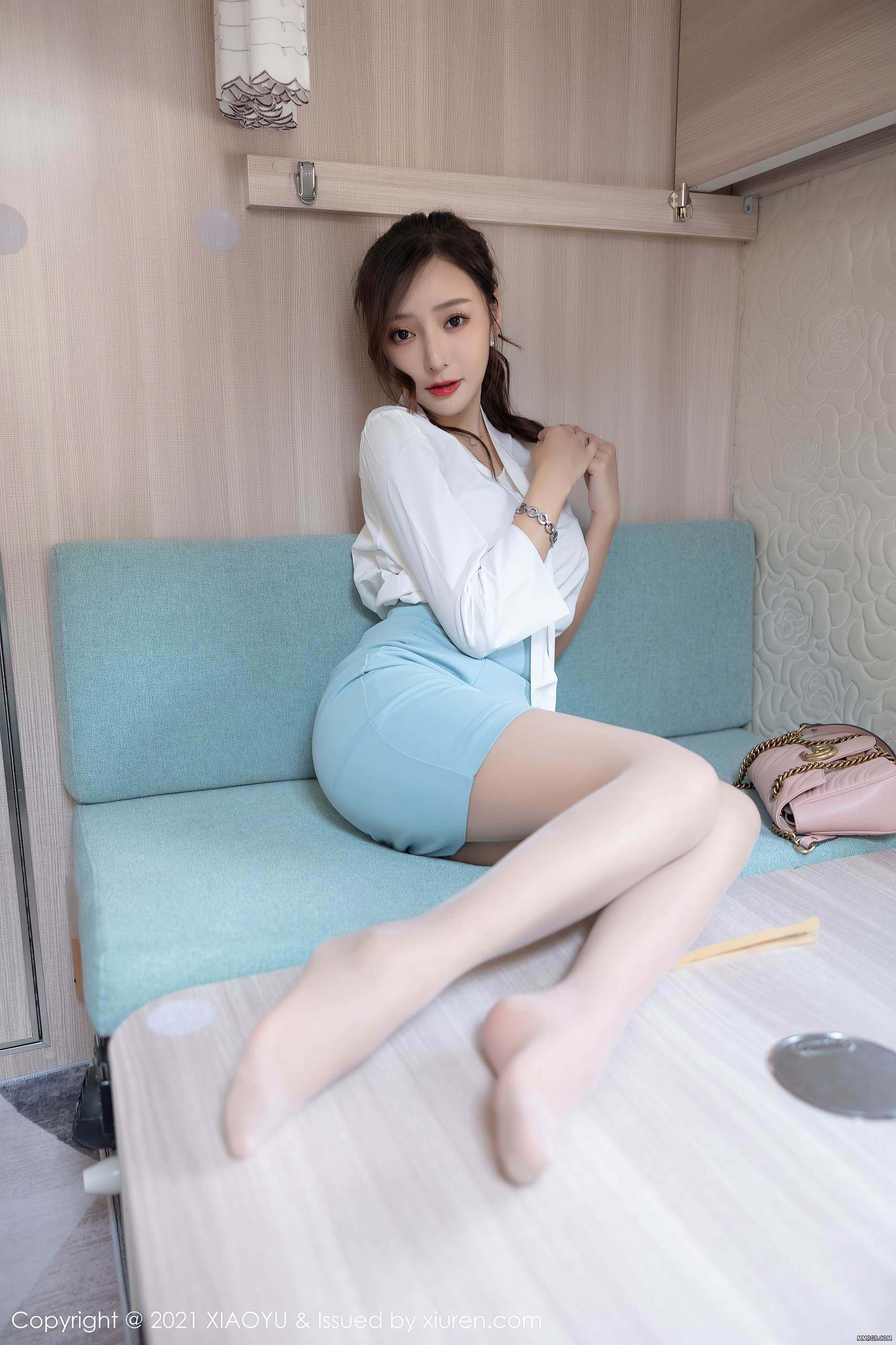 MMRGB.COM_XiaoYu语画界_2021.10.19_Vol.635_王馨瑶yanni_038.jpg