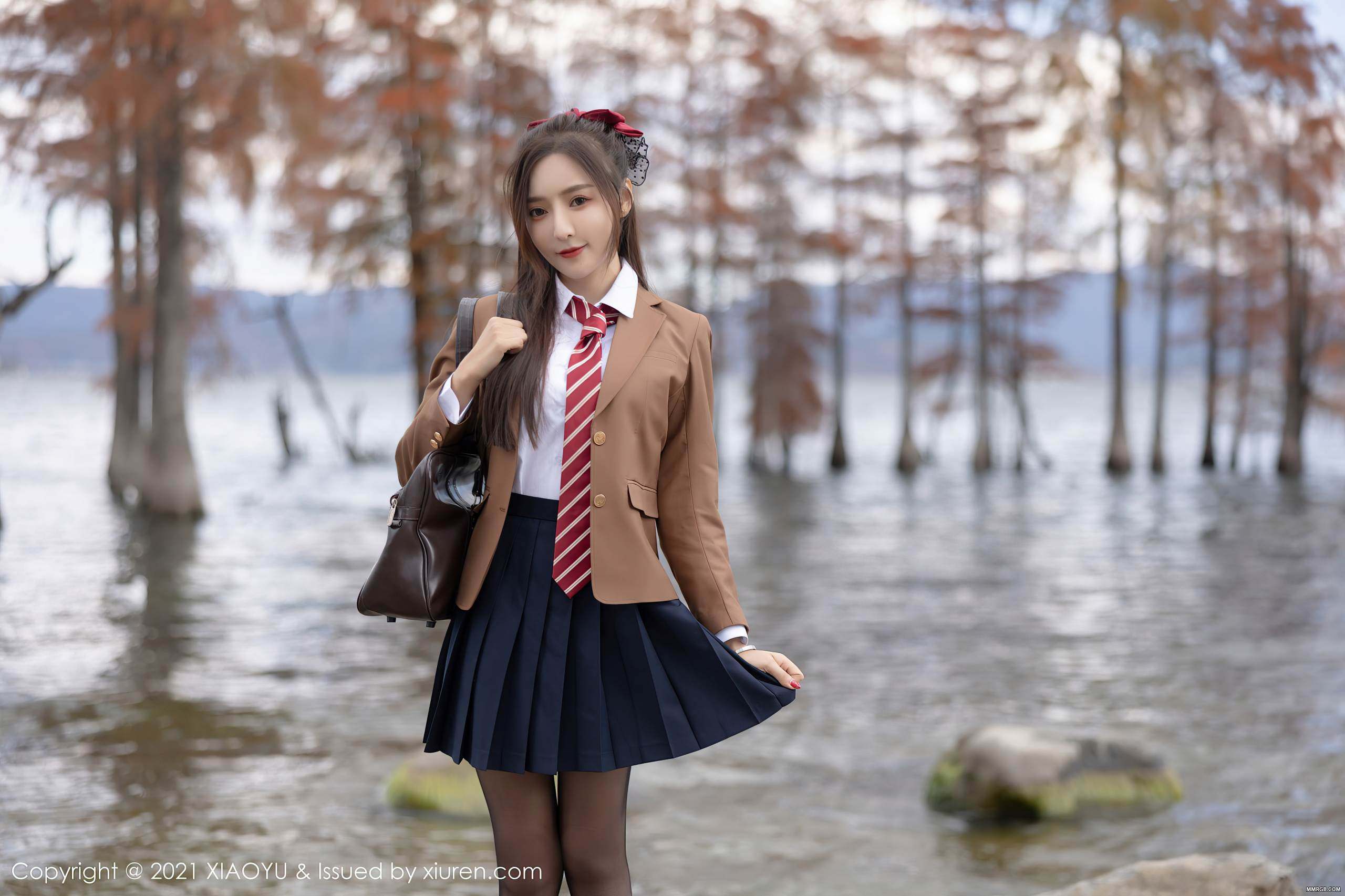MMRGB.COM_XiaoYu语画界_2021.12.28_Vol.685_王馨瑶yanni_002.jpg