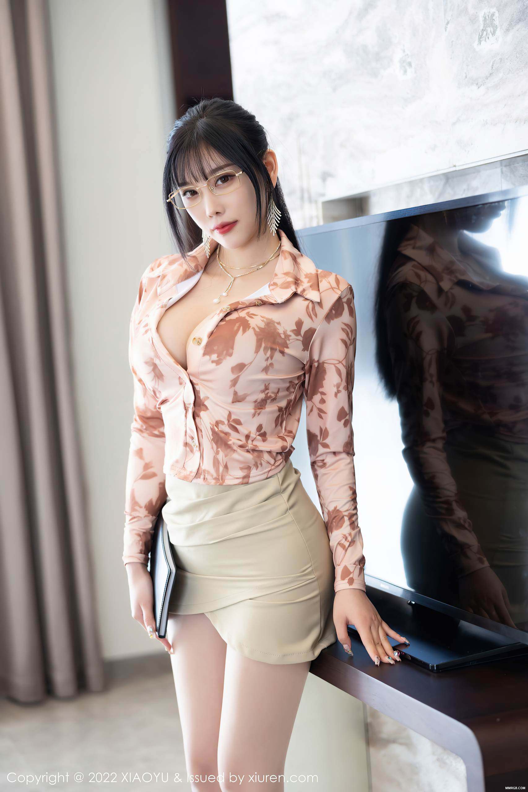 MMRGB.COM_XiaoYu语画界_2022.07.15_Vol.821_杨晨晨Yome_008.jpg