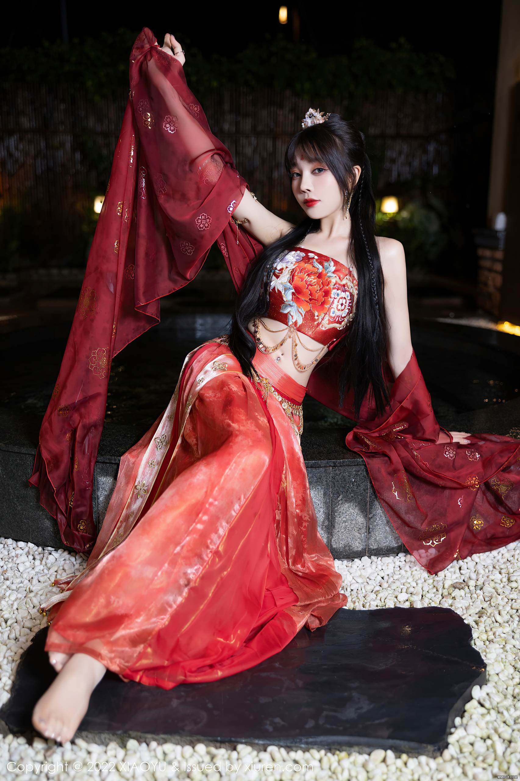 MMRGB.COM_XiaoYu语画界_2022.07.25_Vol.827_徐莉芝Booty_008.jpg