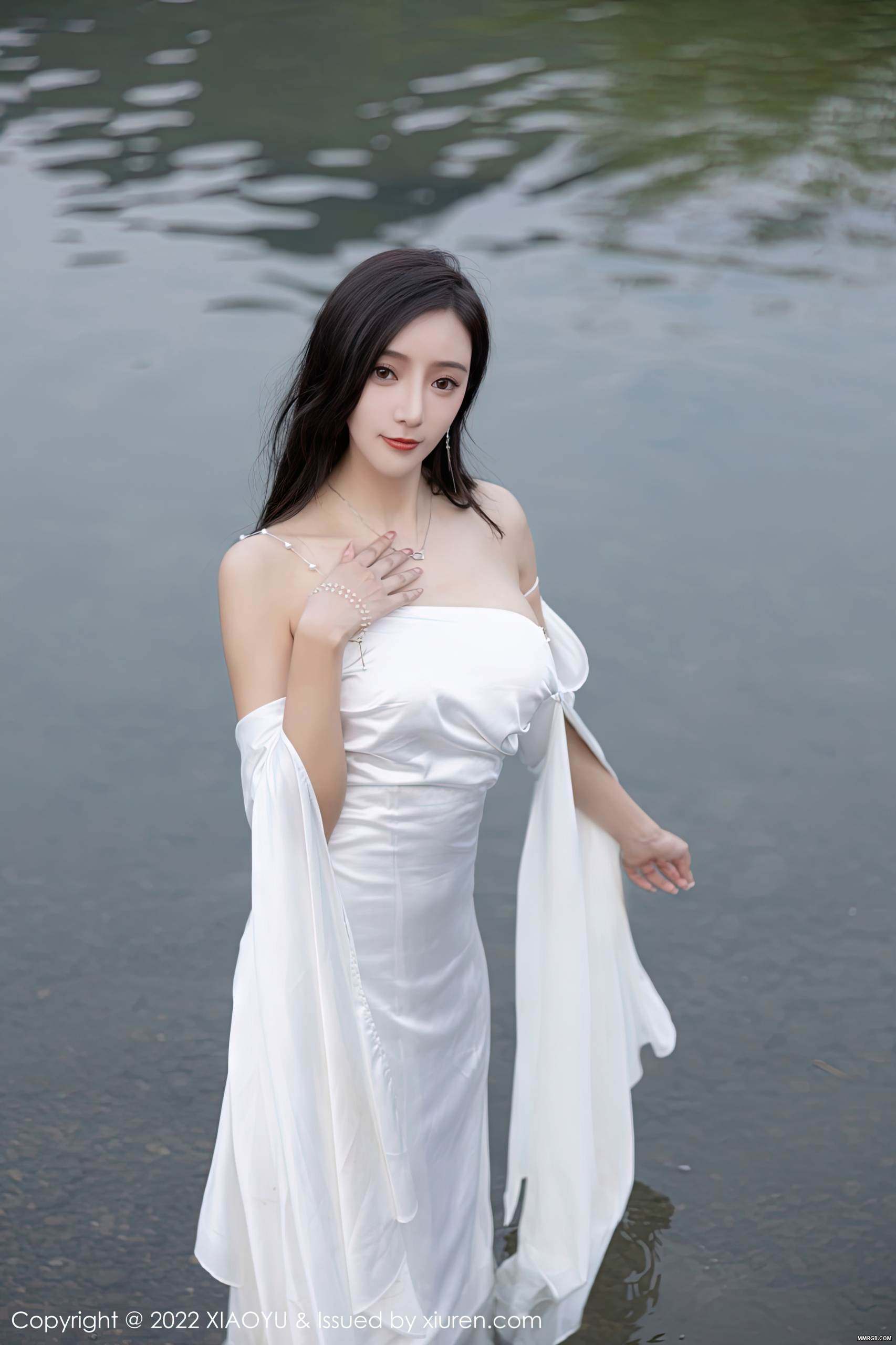 MMRGB.COM_XiaoYu语画界_2022.10.18_Vol.884_王馨瑶yanni_007.jpg