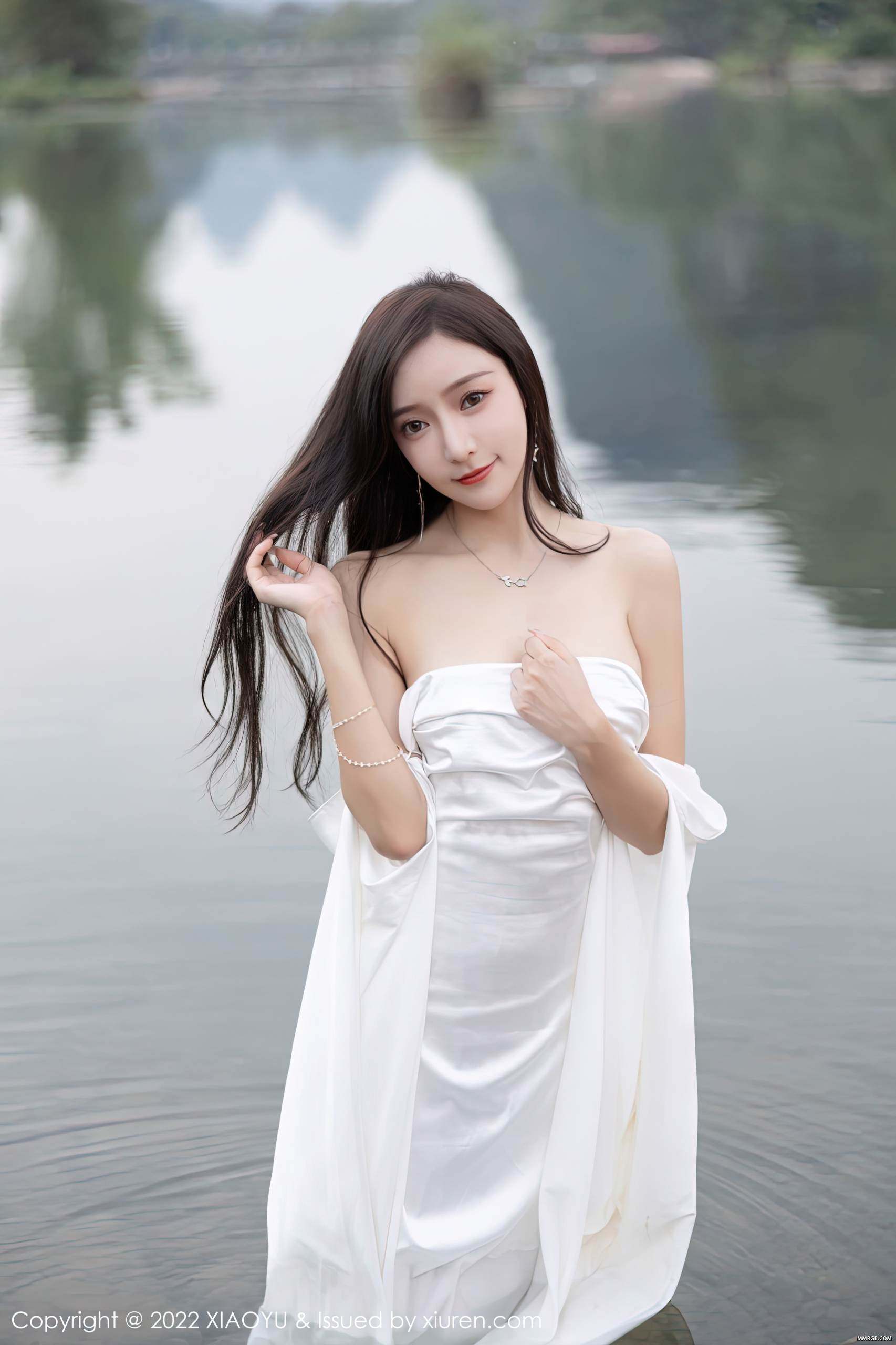 MMRGB.COM_XiaoYu语画界_2022.10.18_Vol.884_王馨瑶yanni_009.jpg