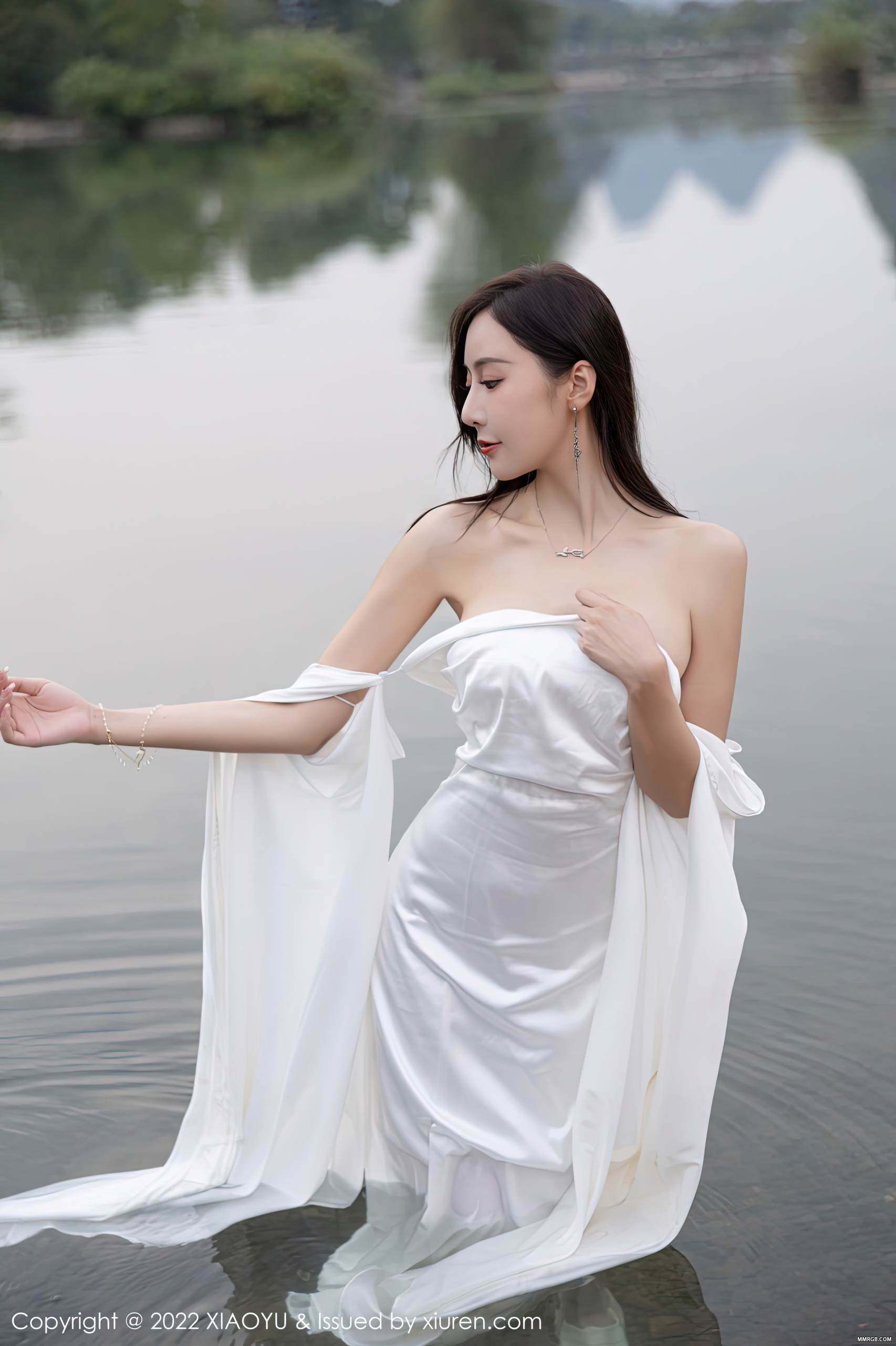 MMRGB.COM_XiaoYu语画界_2022.10.18_Vol.884_王馨瑶yanni_010.jpg
