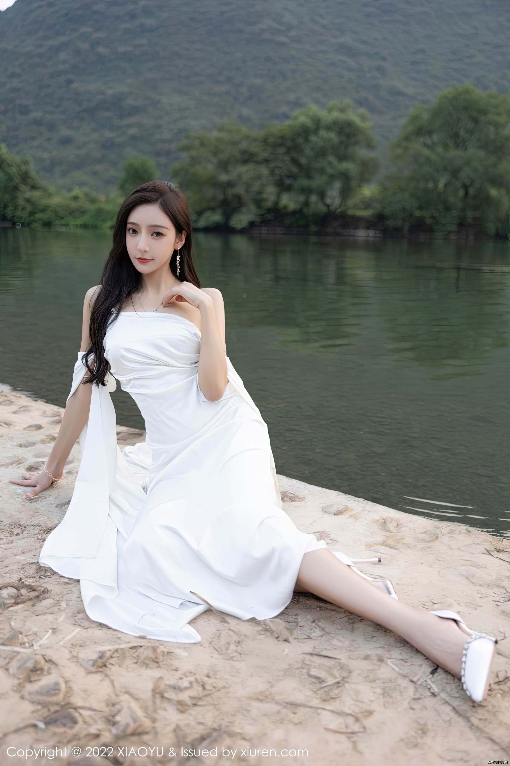 MMRGB.COM_XiaoYu语画界_2022.10.18_Vol.884_王馨瑶yanni_019.jpg