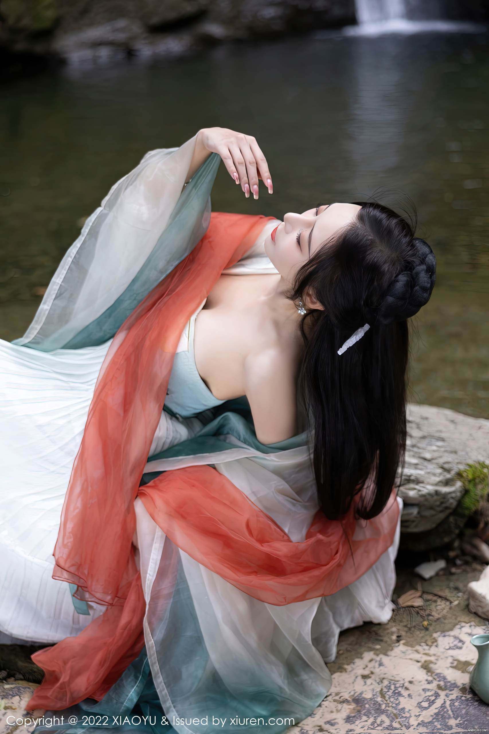 MMRGB.COM_XiaoYu语画界_2022.10.25_Vol.889_王馨瑶yanni_010.jpg