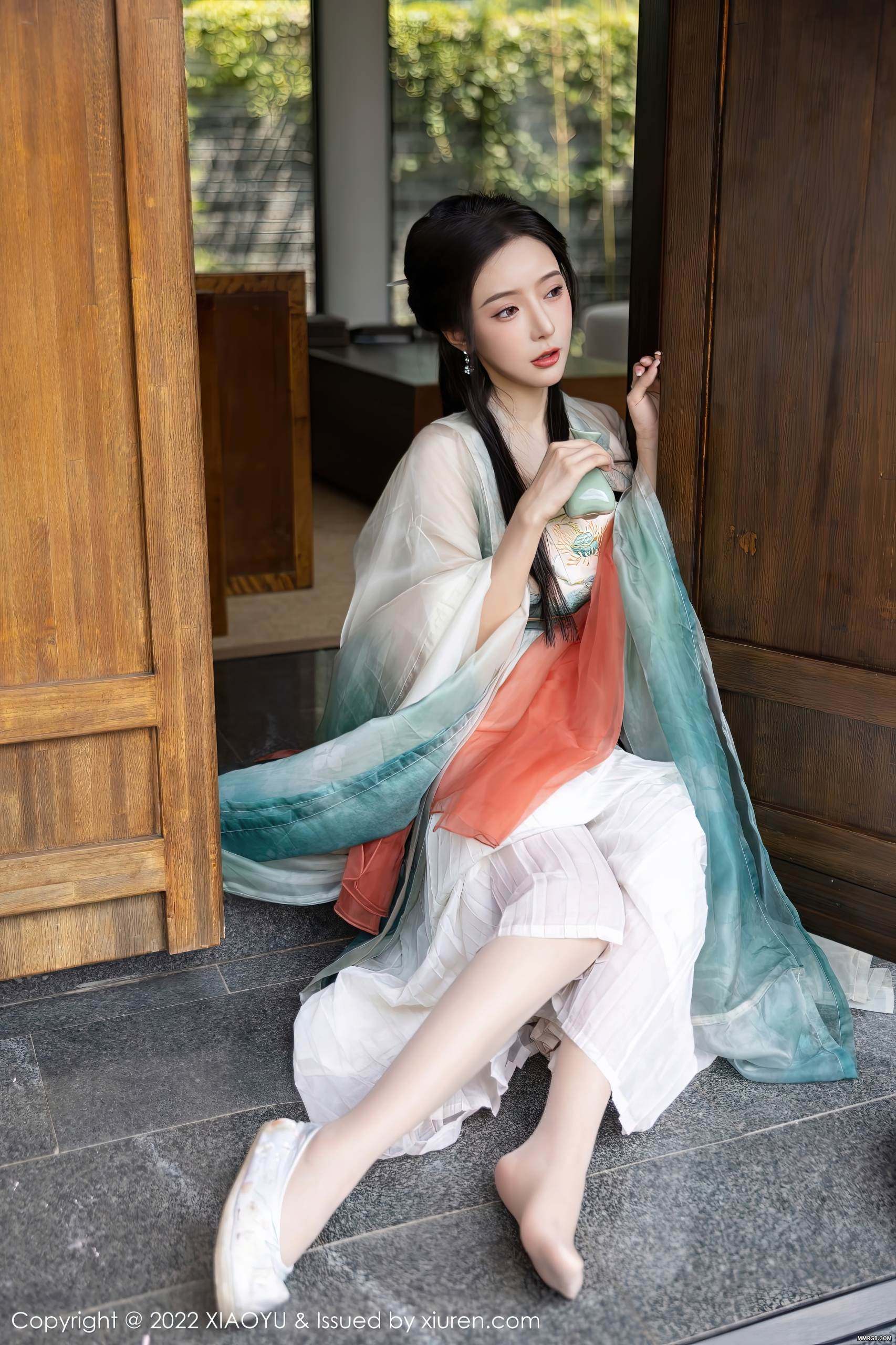 MMRGB.COM_XiaoYu语画界_2022.10.25_Vol.889_王馨瑶yanni_039.jpg
