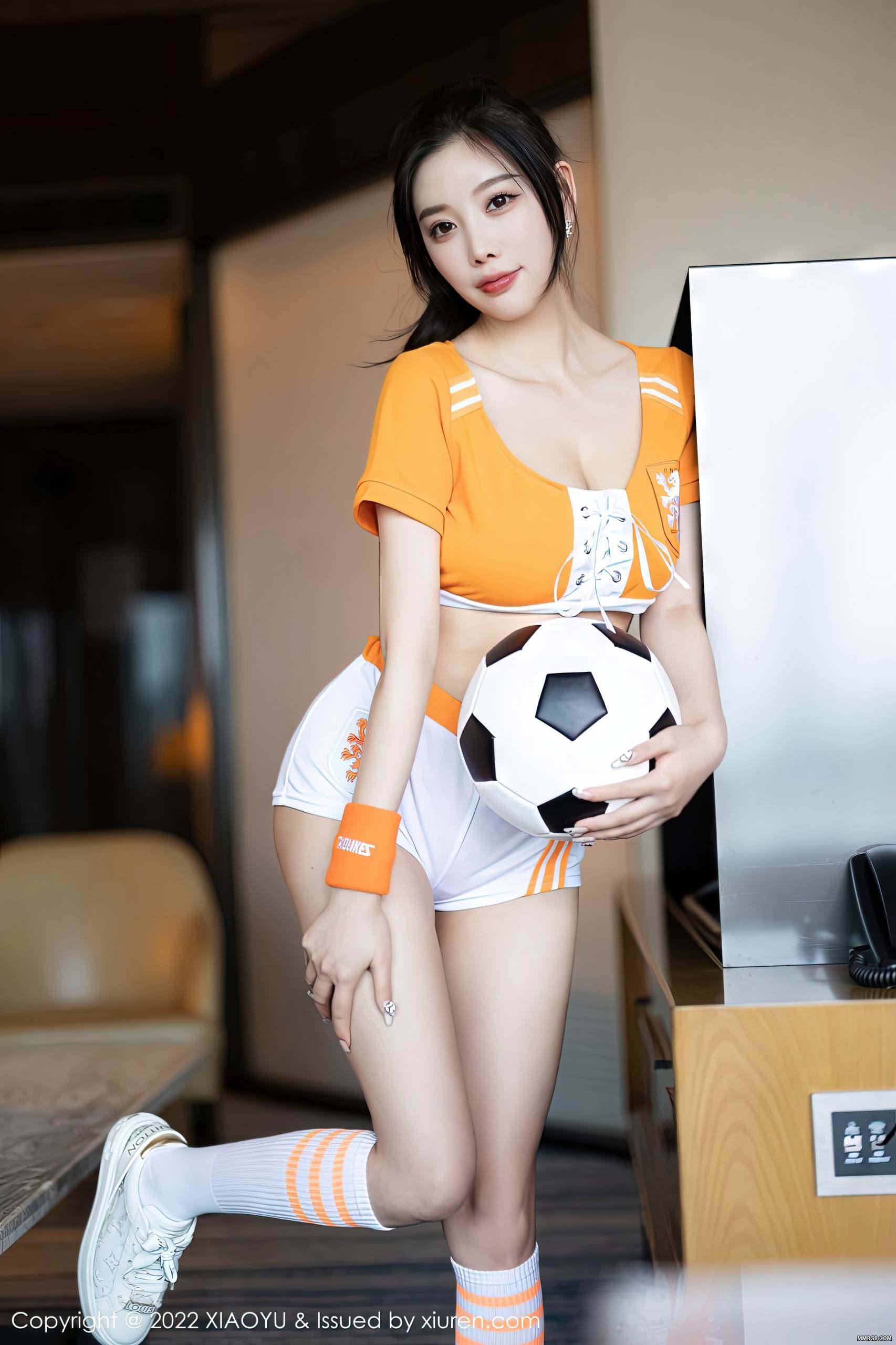 MMRGB.COM_XiaoYu语画界_2022.11.18_Vol.907_杨晨晨Yome_003.jpg