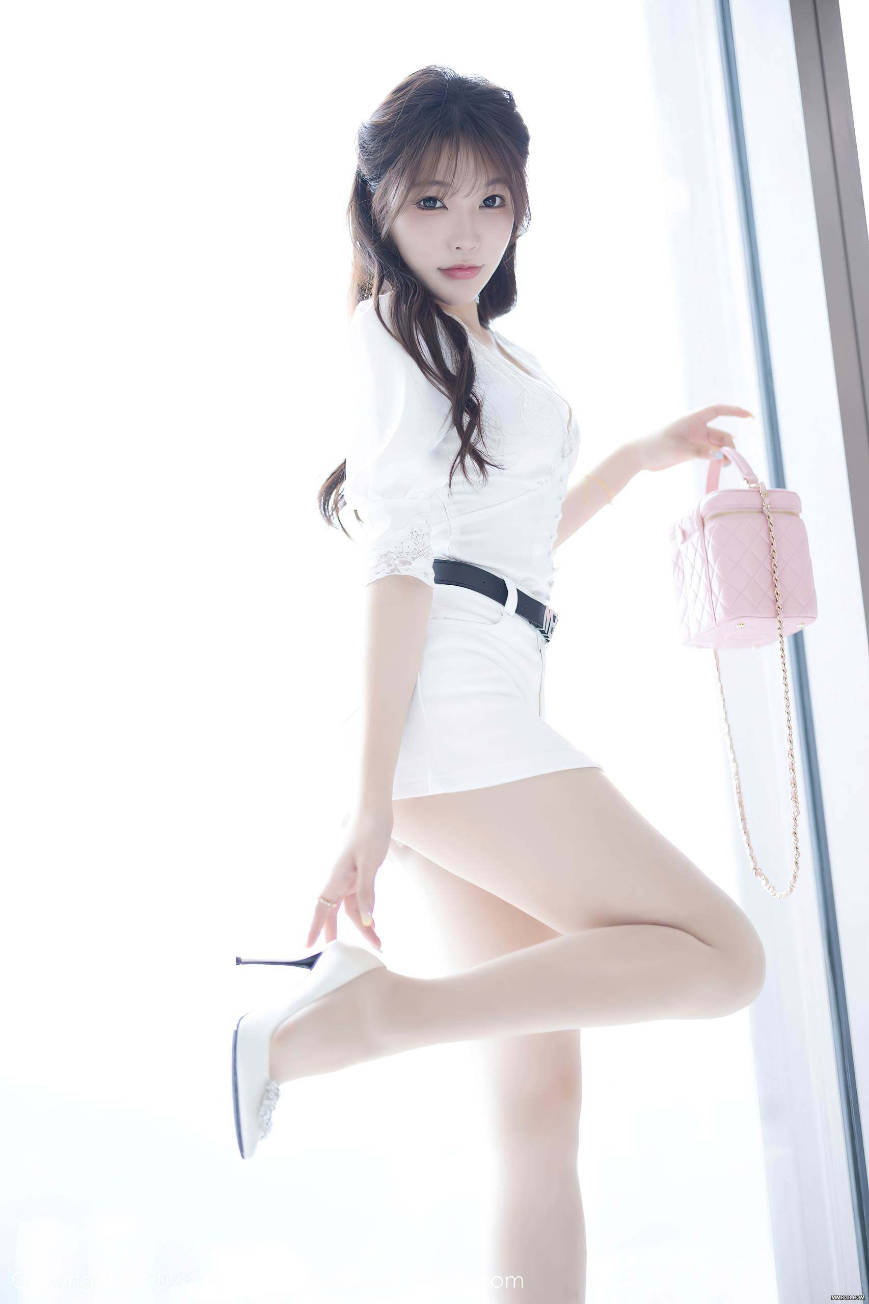 MMRGB.COM_XiaoYu语画界_2023.12.06_Vol.1158_徐莉芝Booty_009.jpg