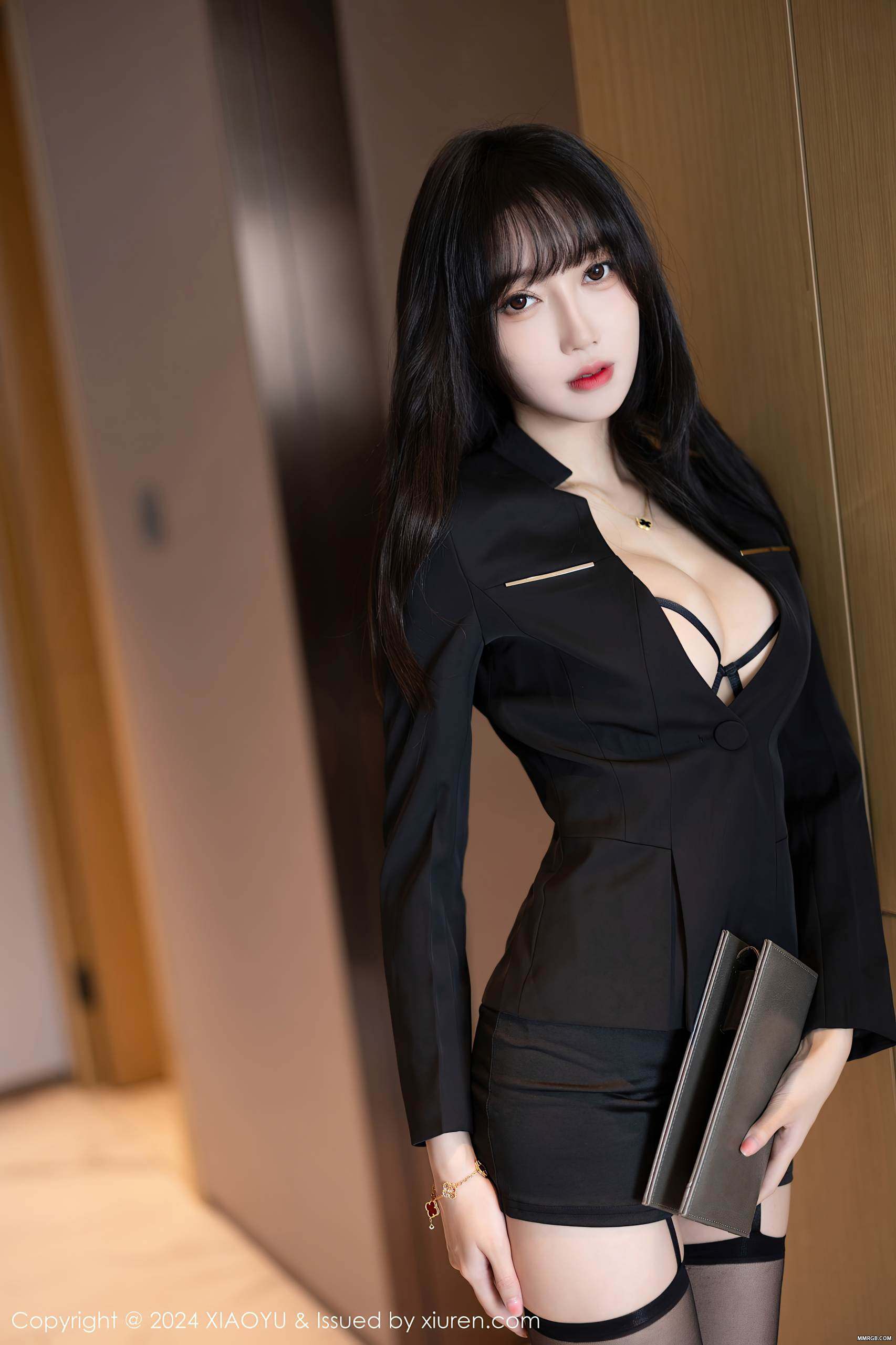 MMRGB.COM_XiaoYu语画界_2024.01.29_Vol.1193_月崽_014.jpg