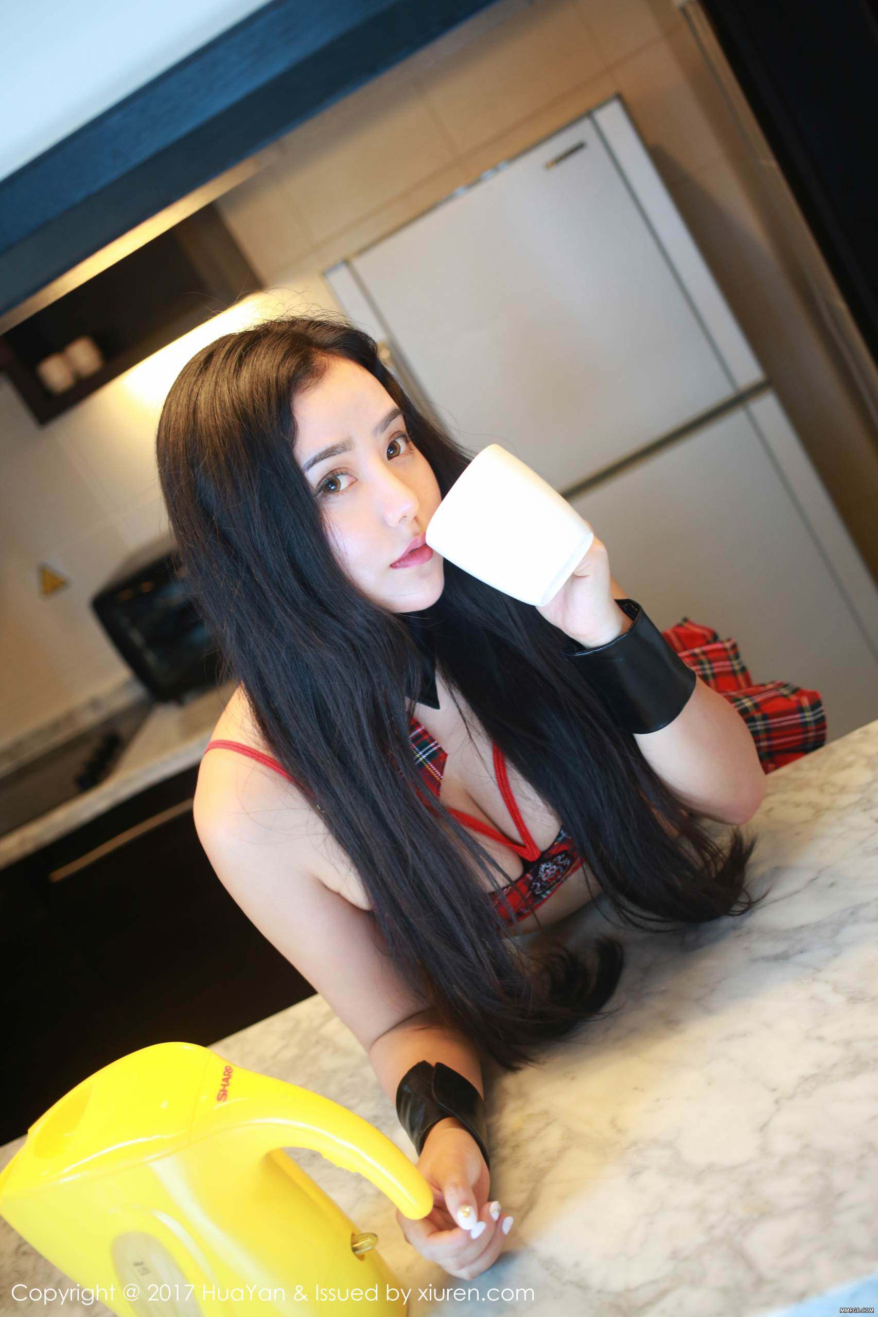 MMRGB.COM_HuaYan花の颜_2017.03.25_Vol.032_Manuela玛鲁娜_045.jpg