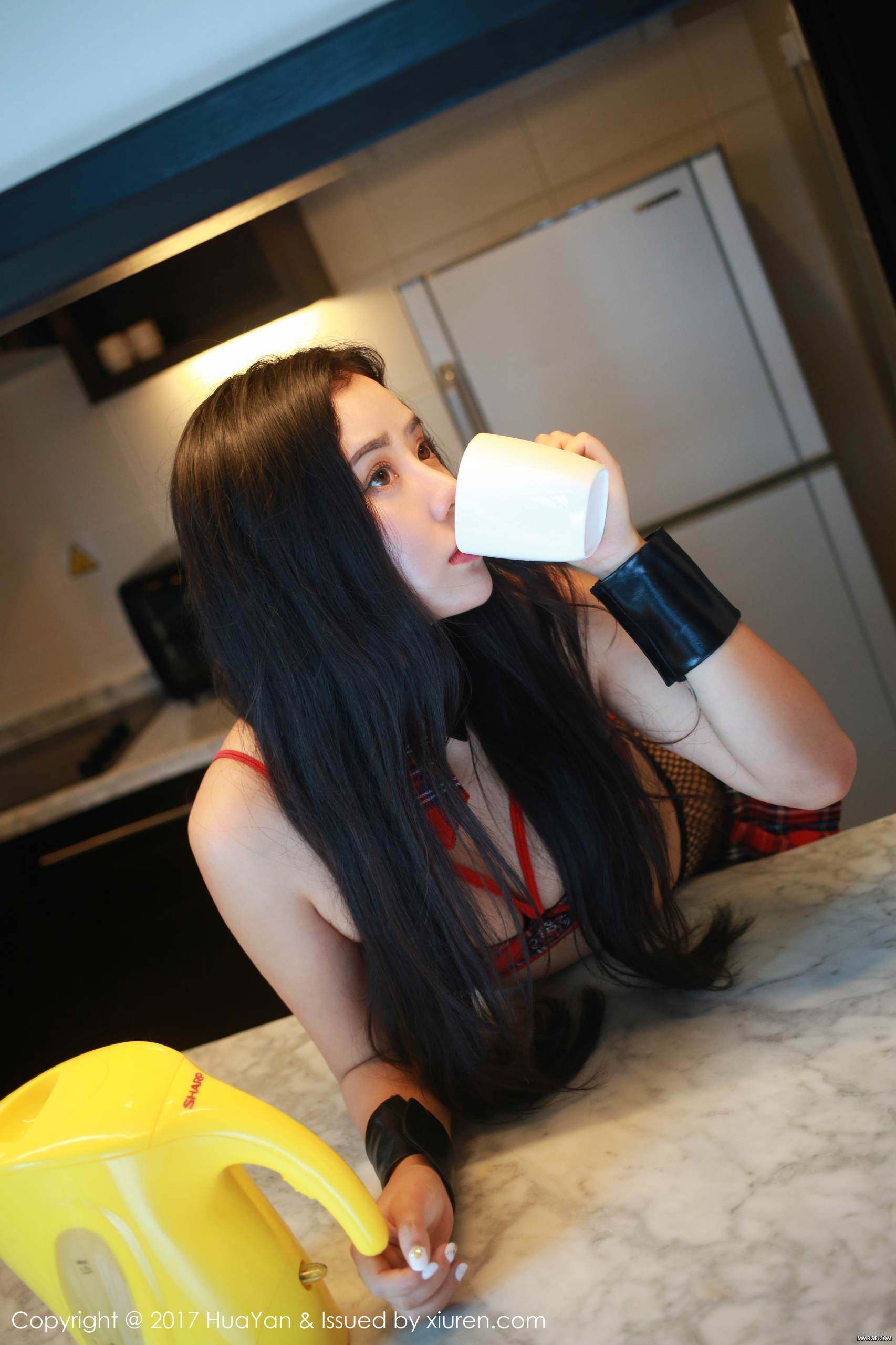 MMRGB.COM_HuaYan花の颜_2017.03.25_Vol.032_Manuela玛鲁娜_046.jpg