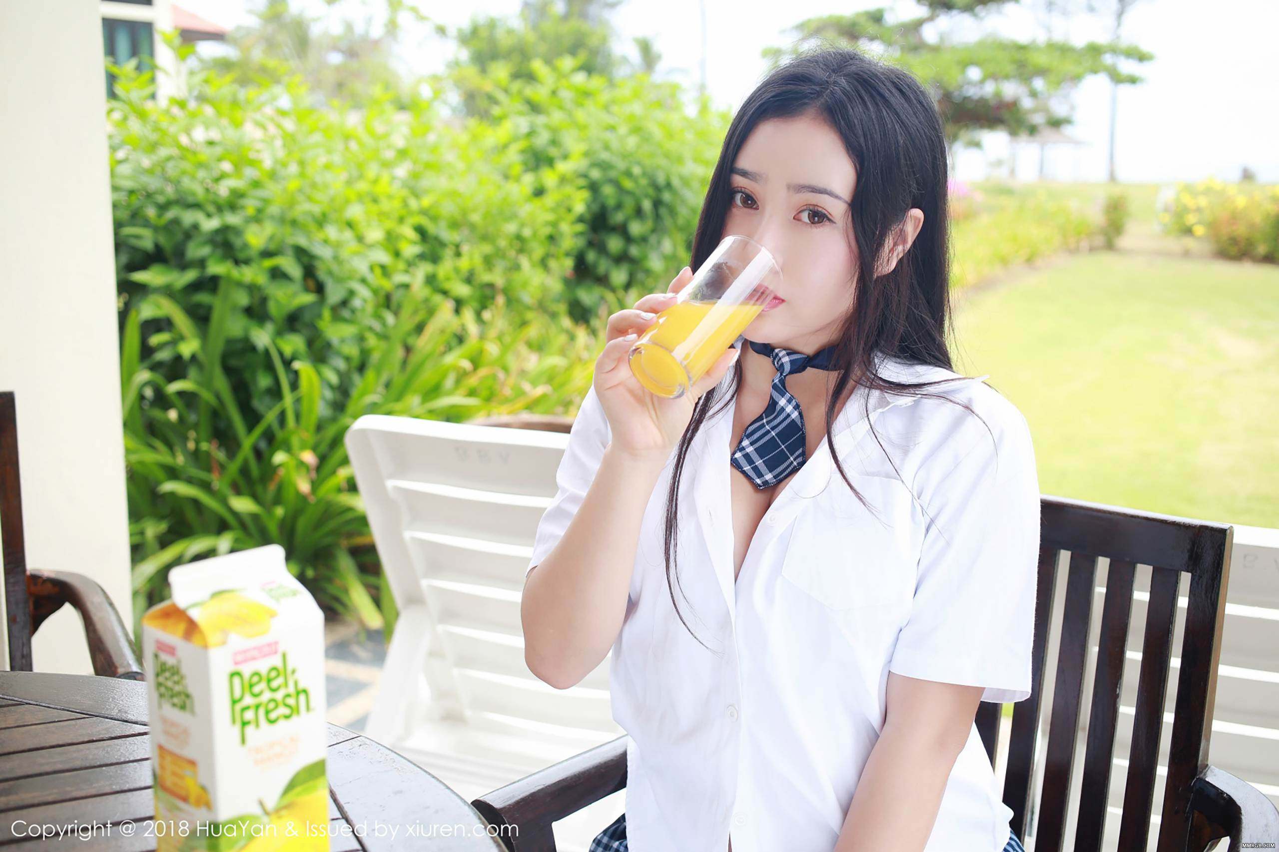 MMRGB.COM_HuaYan花の颜_2018.12.25_Vol.060_Manuela玛鲁娜_001.jpg
